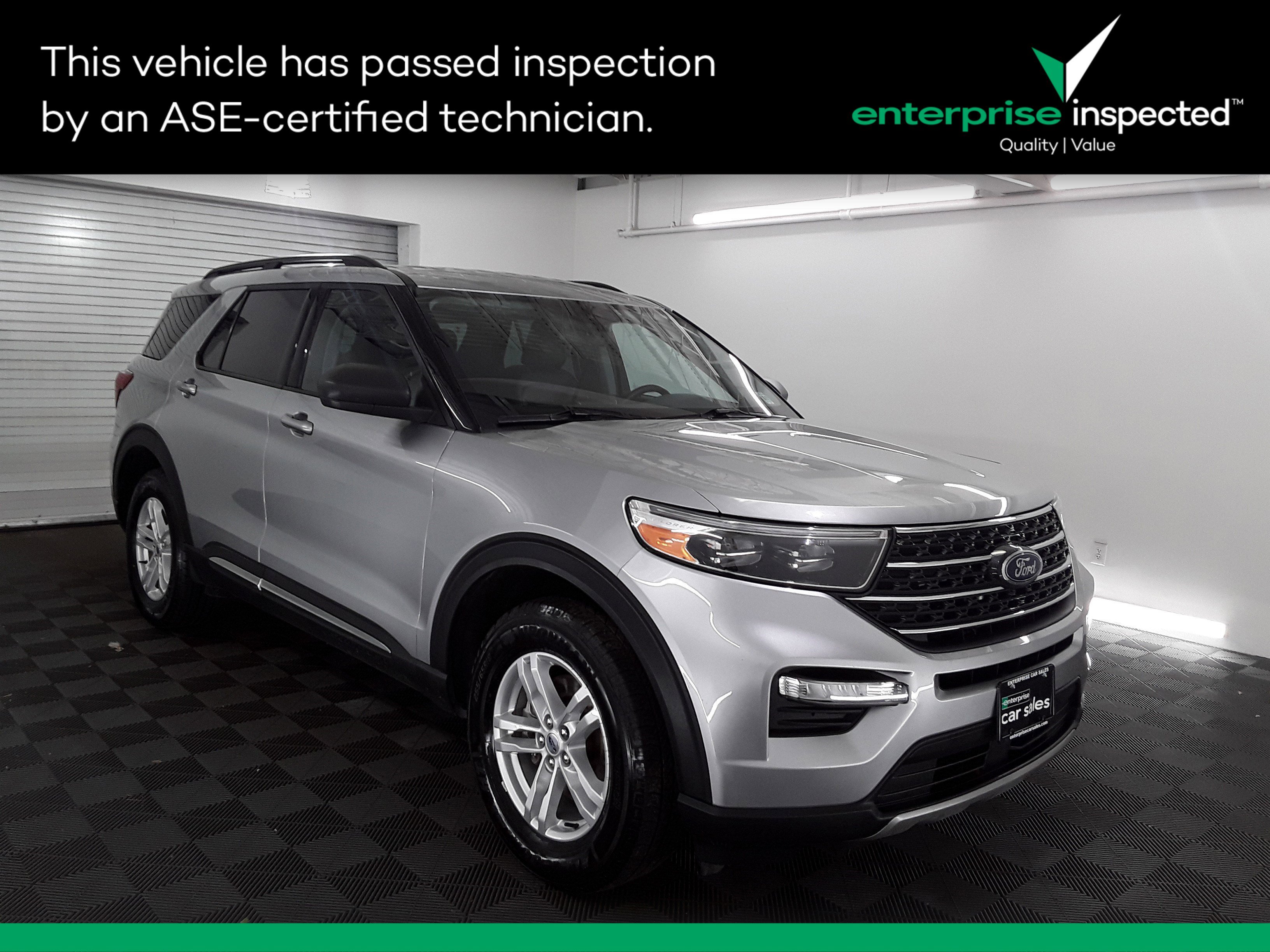 2023 Ford Explorer XLT 4WD