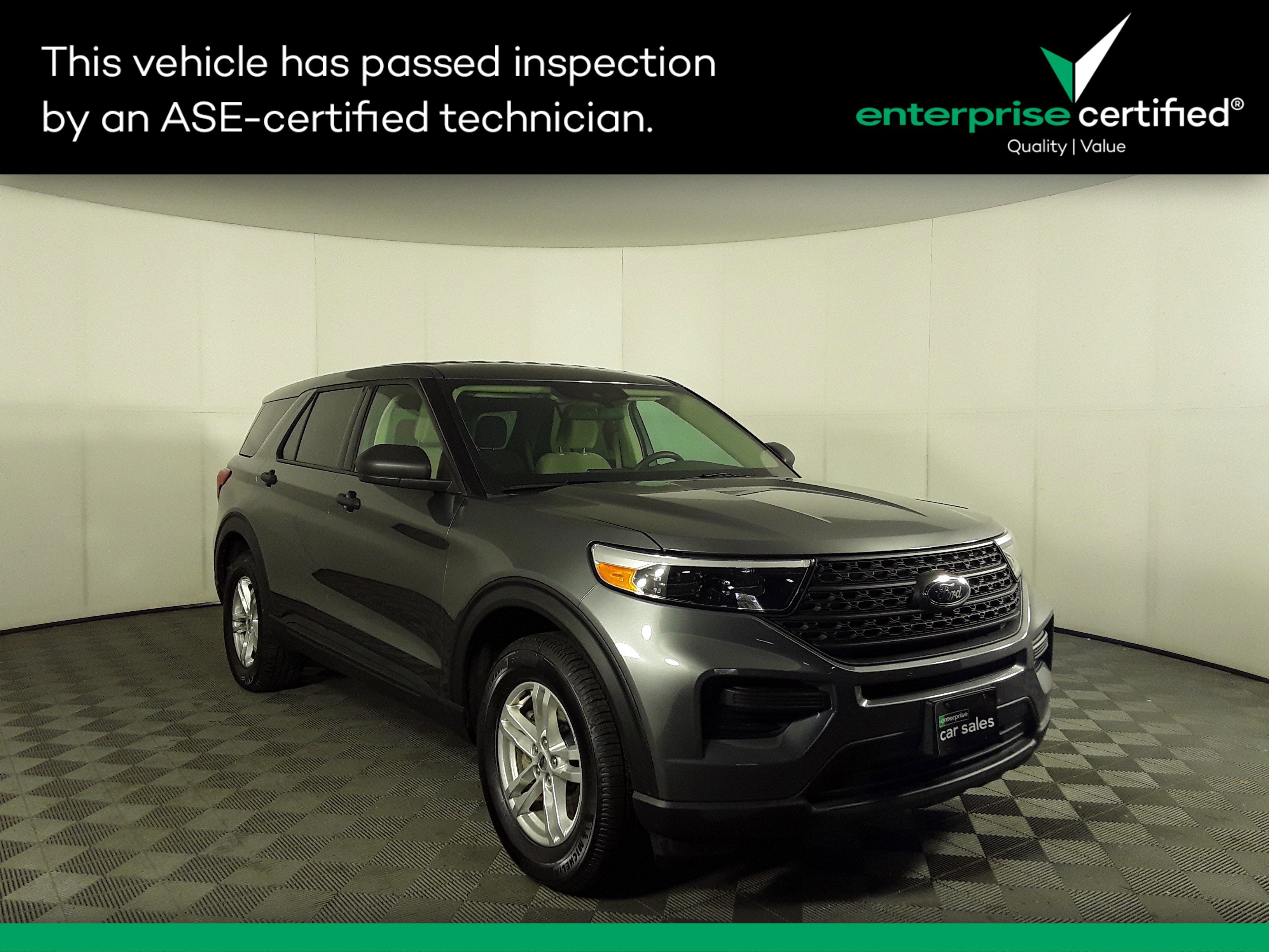 2023 Ford Explorer Base 4WD