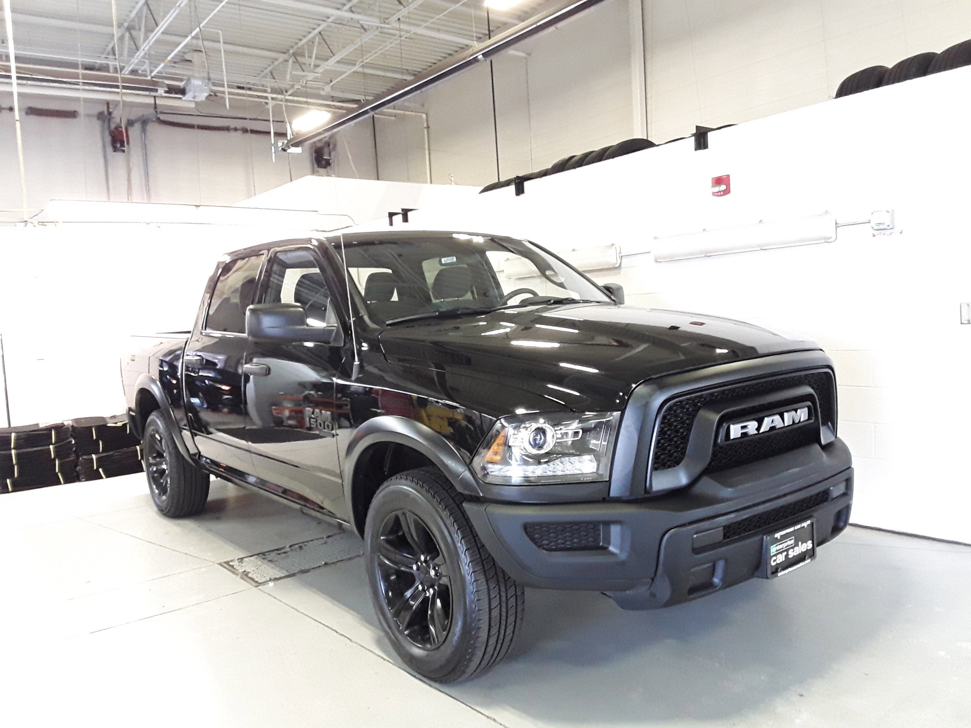 2024 Ram 1500 Classic Warlock 4x4 Crew Cab 5'7
