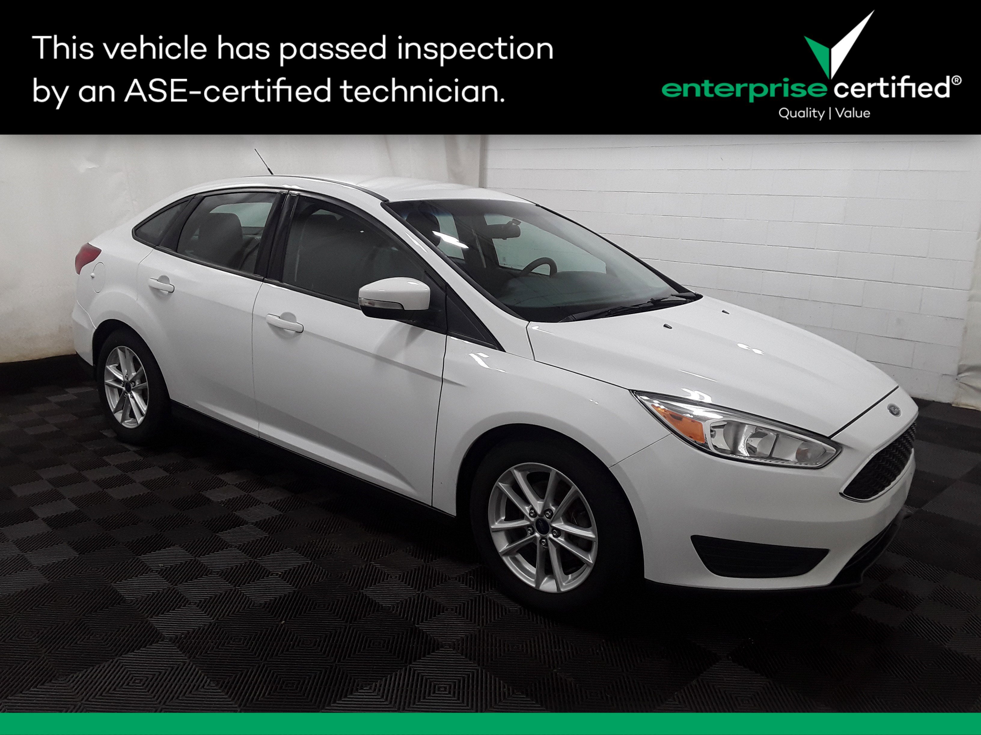 Used 2016 Ford Focus 4dr Sdn SE
