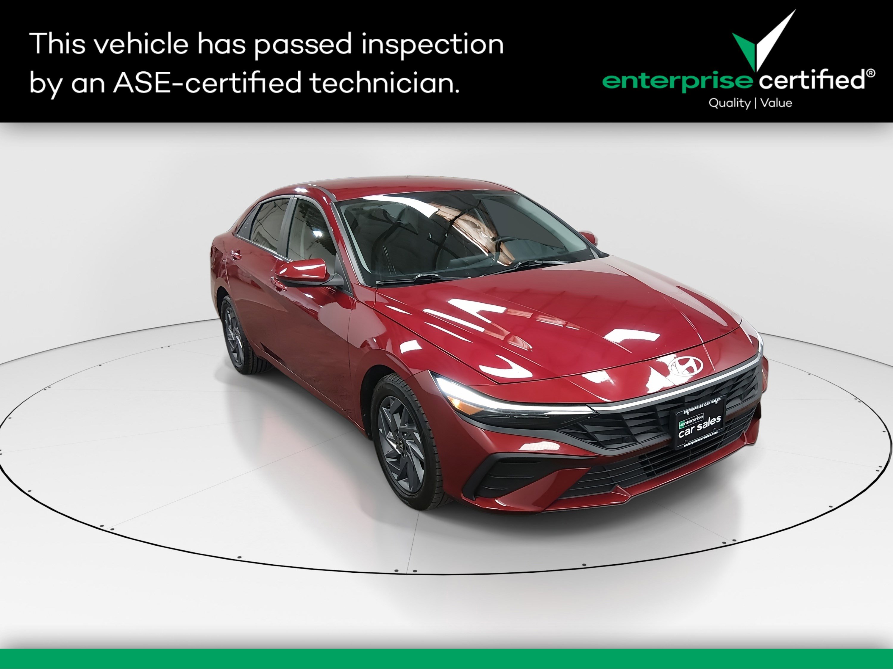 2024 Hyundai Elantra SEL's photo