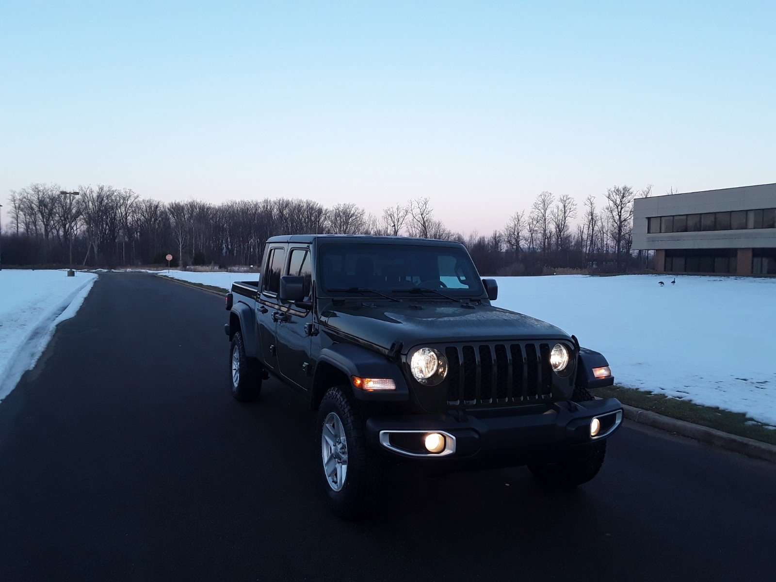 2023 Jeep Gladiator Sport 4x4