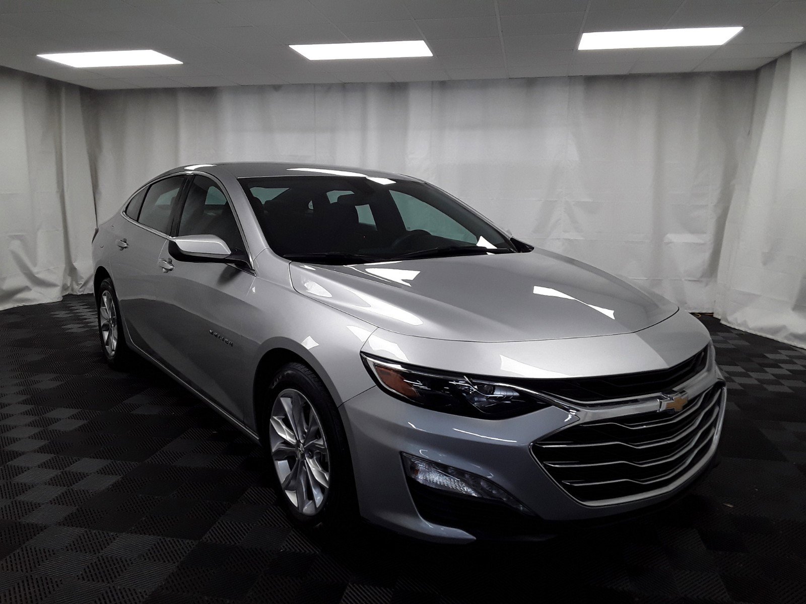 2022 Chevrolet Malibu 4dr Sdn LT