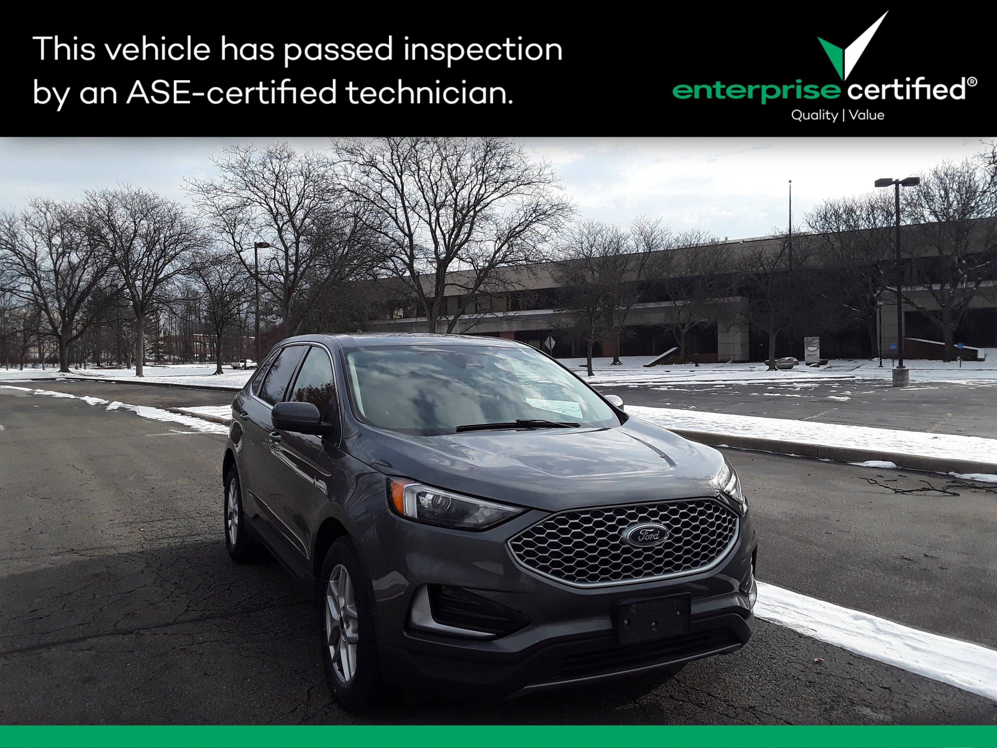 2023 Ford Edge SEL's photo