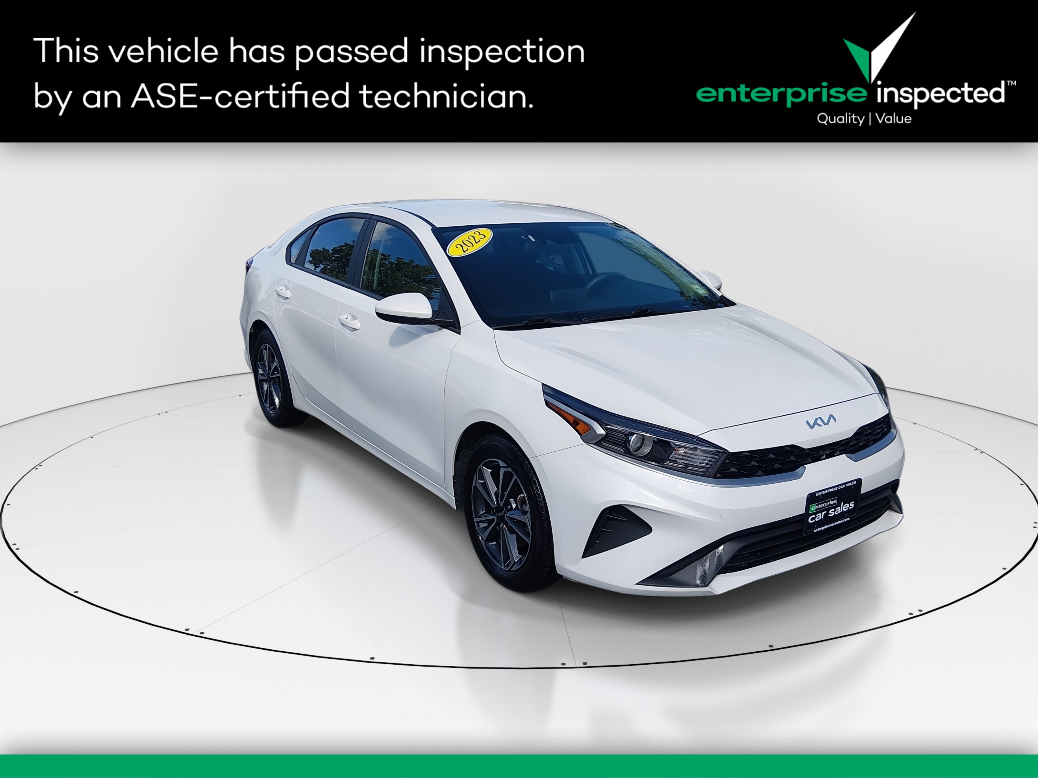 Used 2023 Kia Forte LXS IVT
