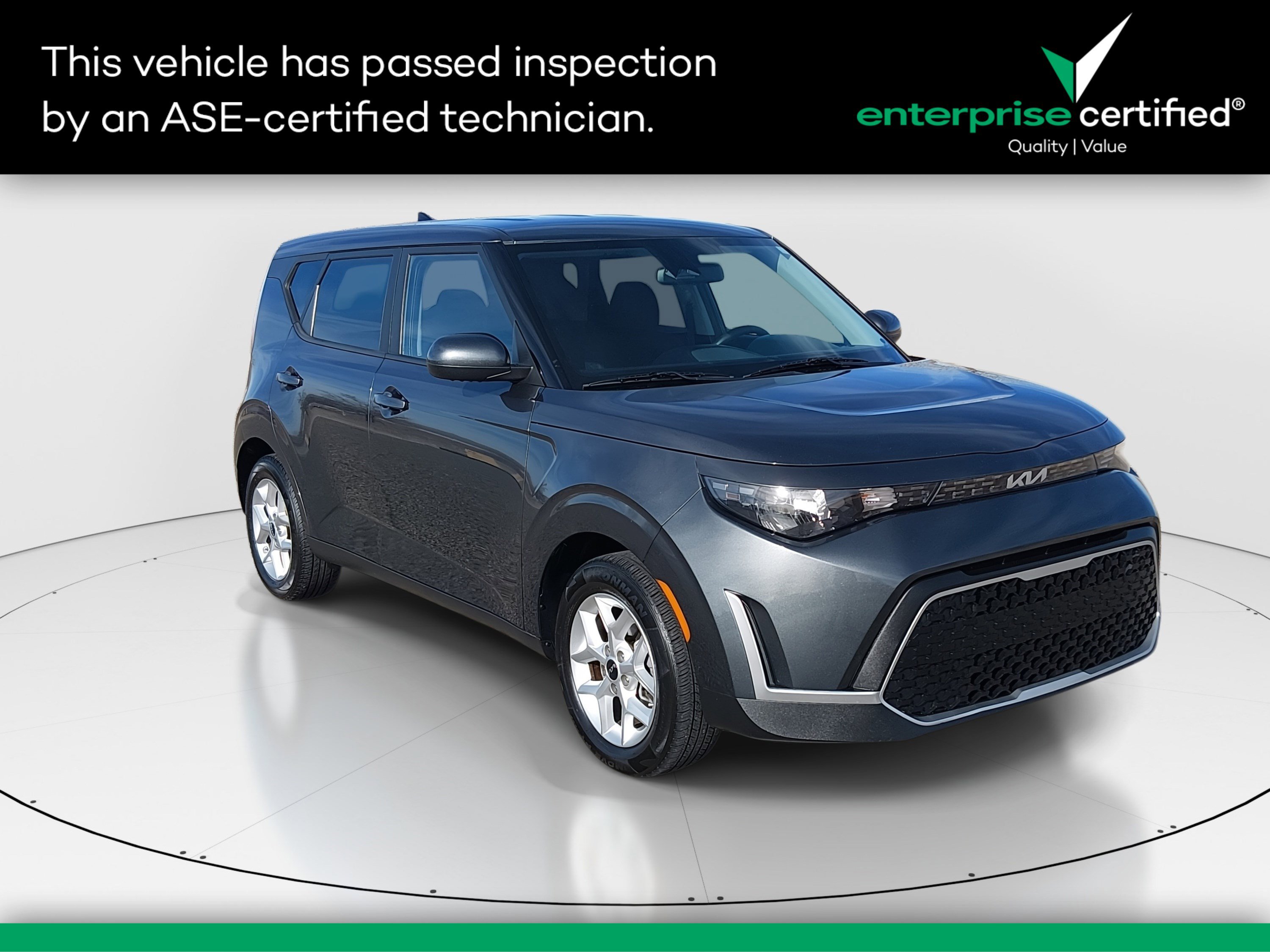 2023 Kia Soul LX's photo