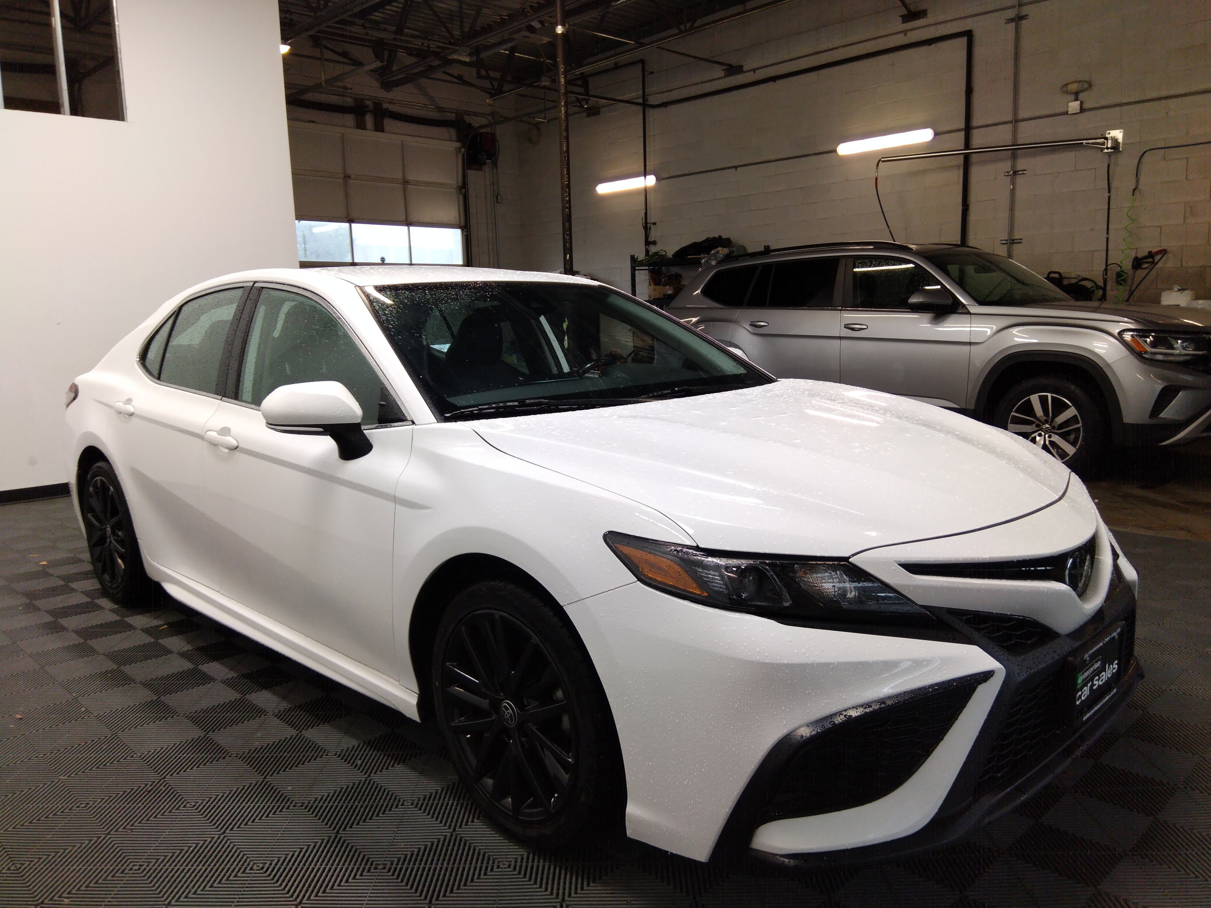 2022 Toyota Camry SE Auto