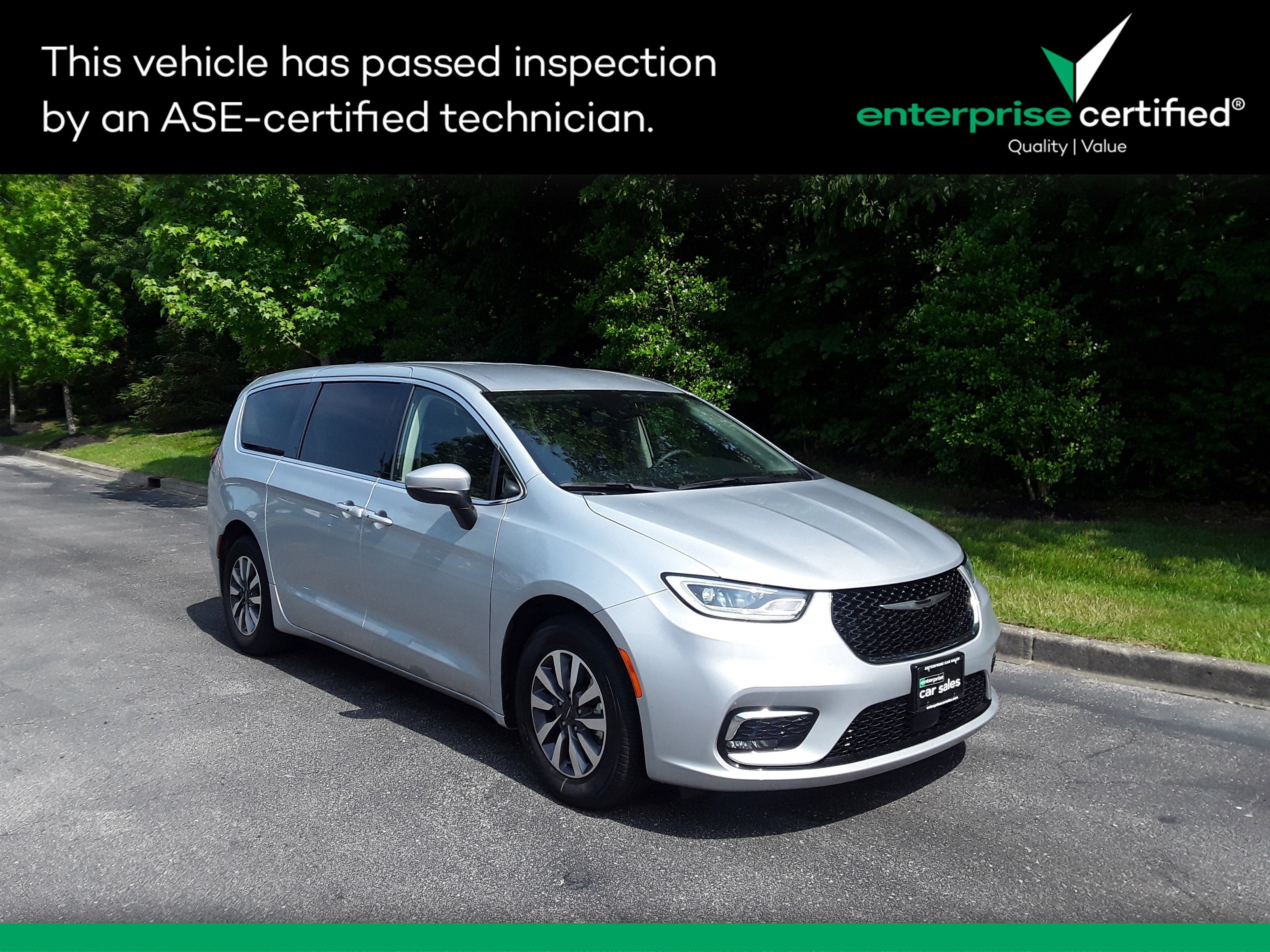 2023 Chrysler Pacifica Hybrid Touring L FWD