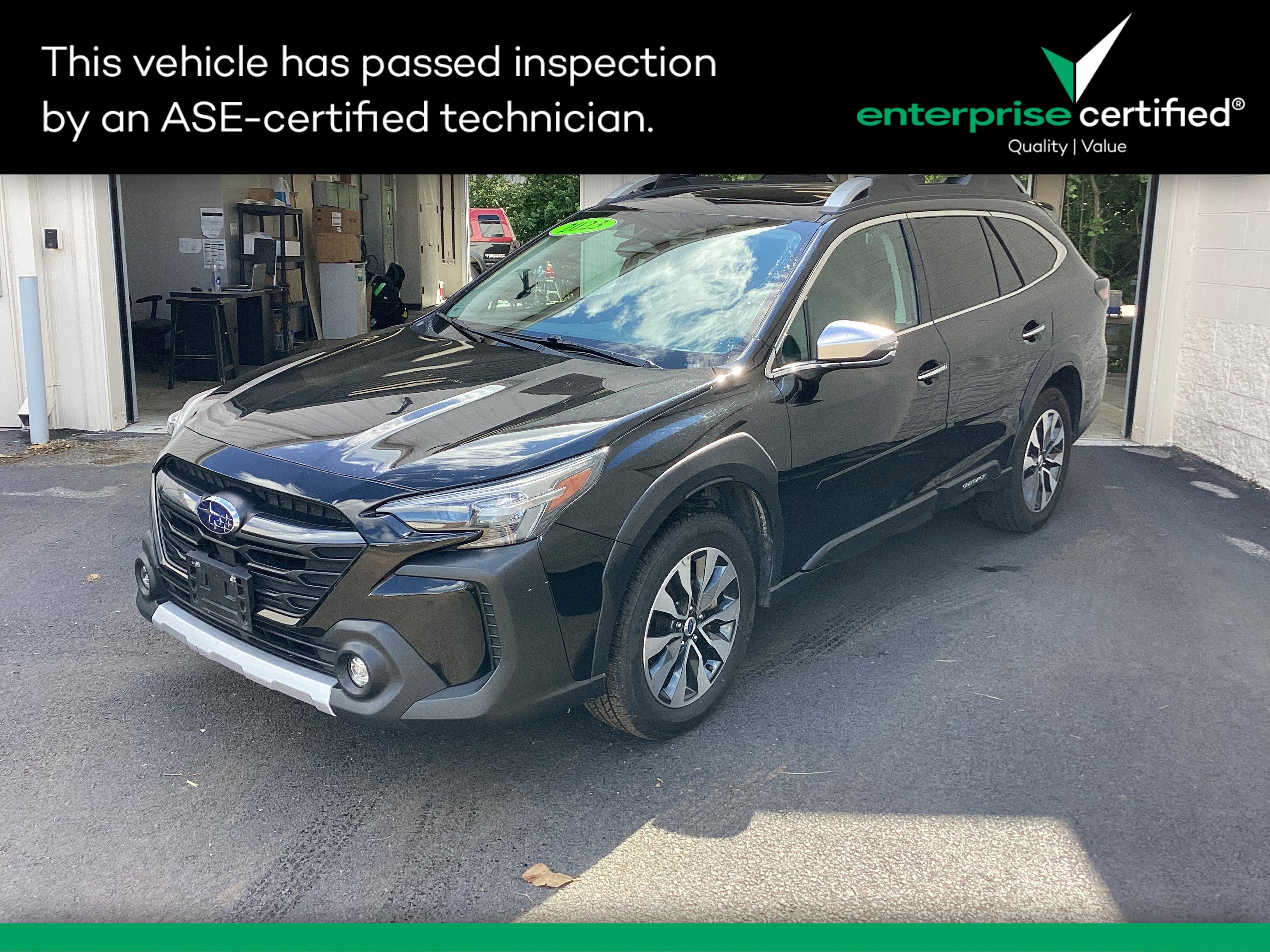 2023 Subaru Outback Touring CVT