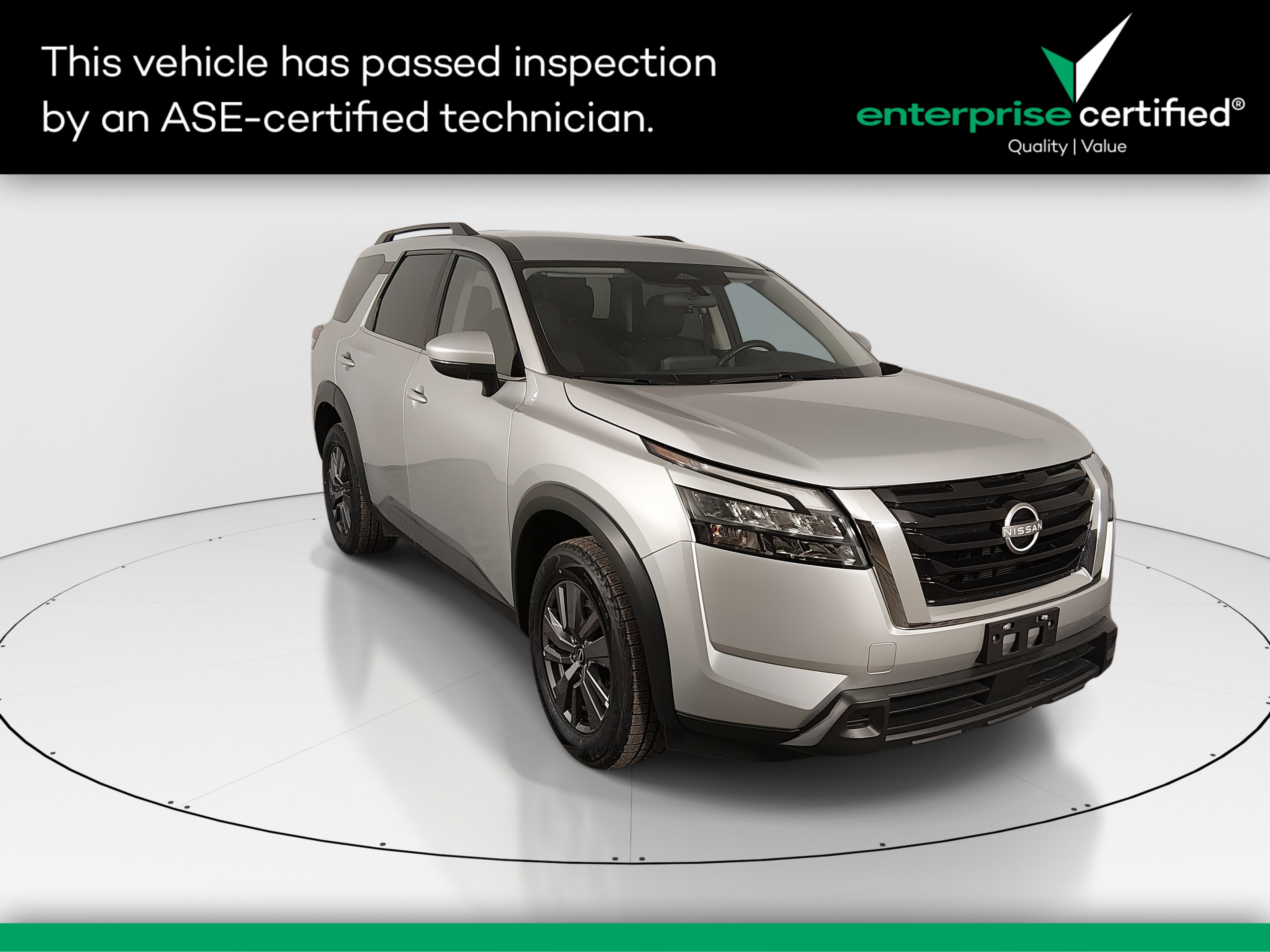 Used 2024 Nissan Pathfinder SV 4WD