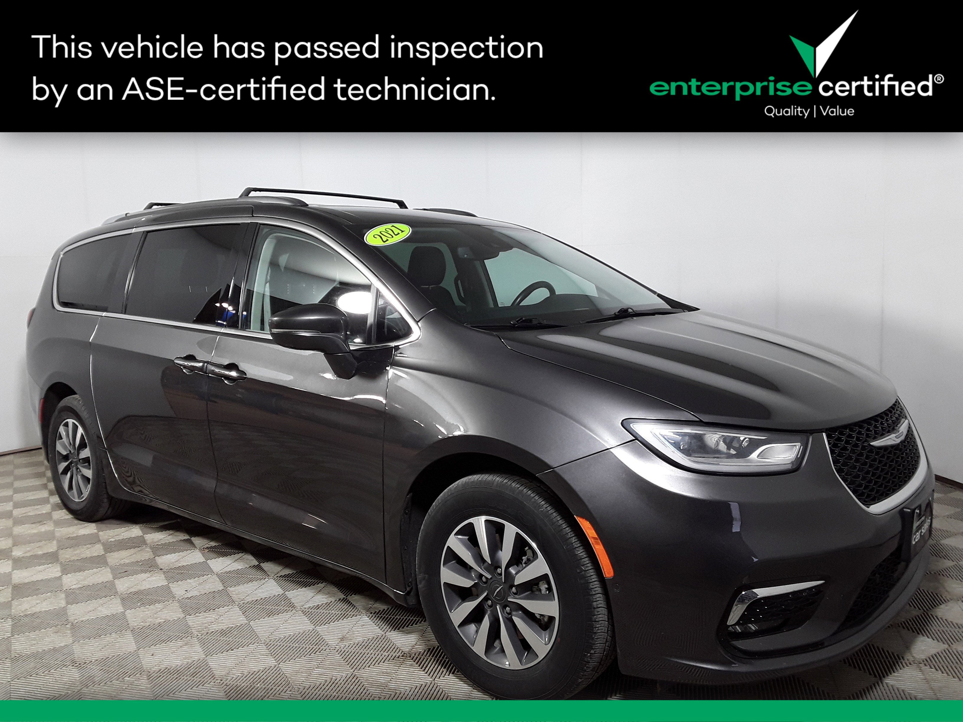 2021 Chrysler Pacifica Hybrid Touring L FWD