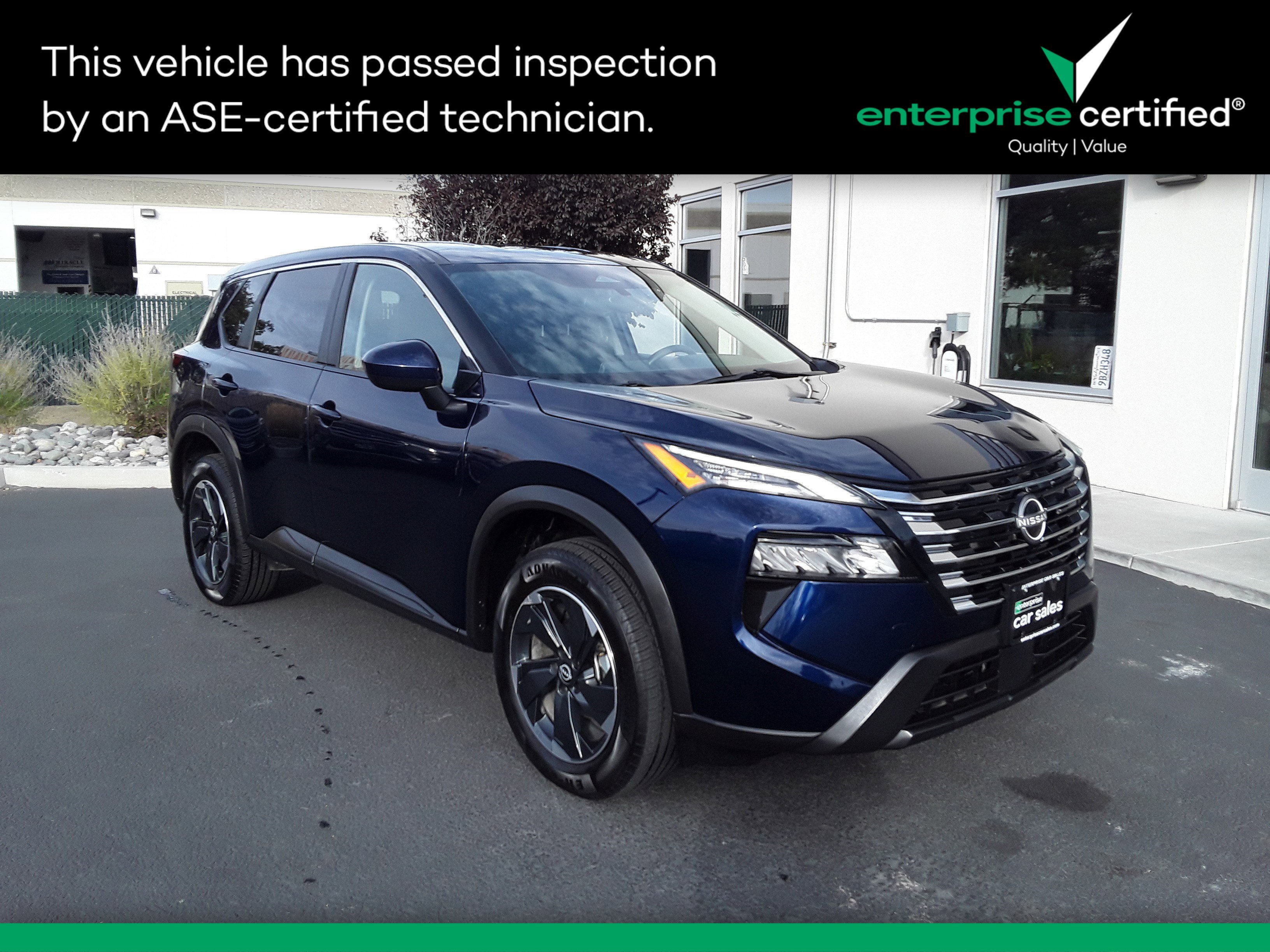 Used 2024 Nissan Rogue AWD SV