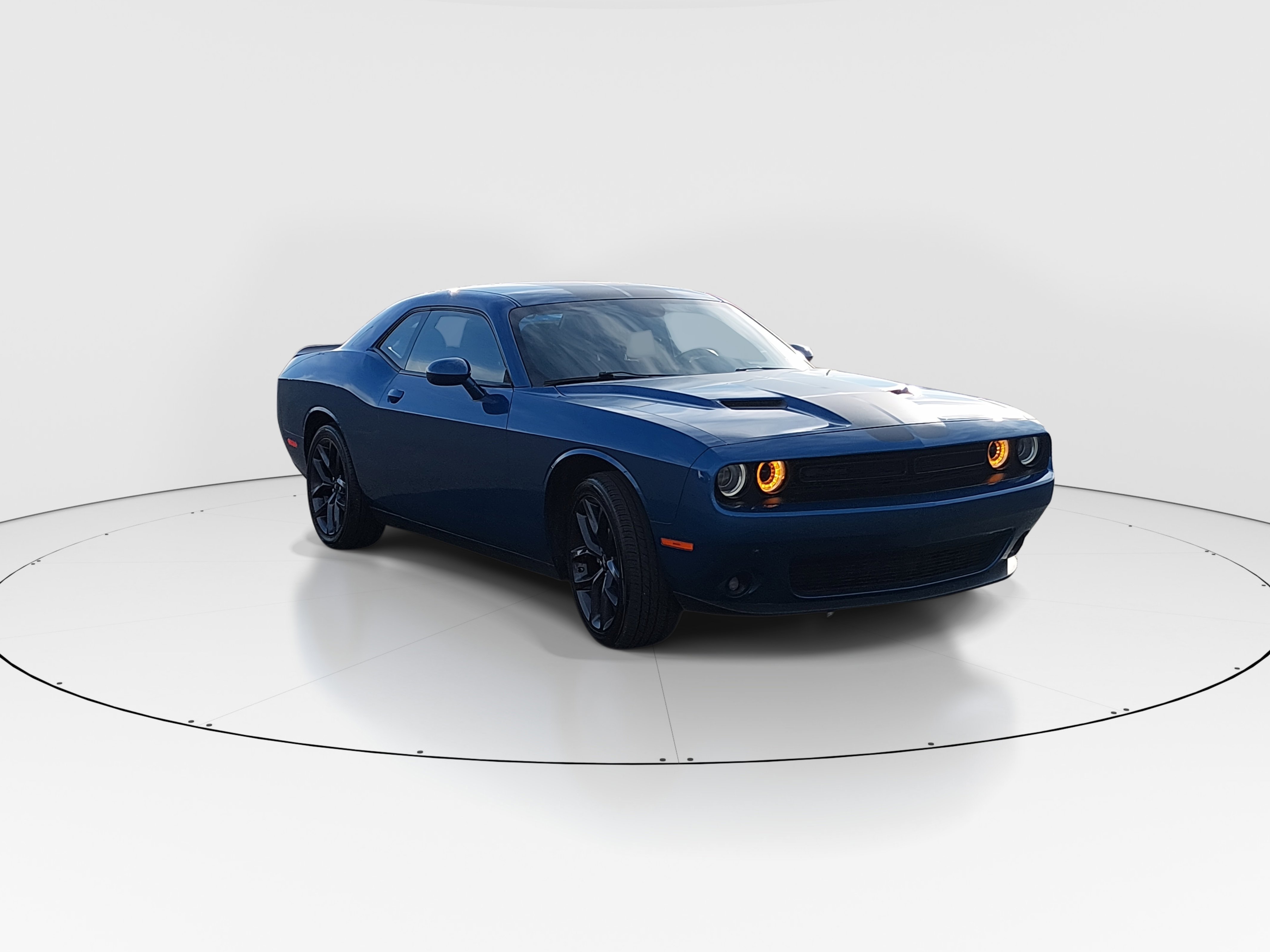 Used 2022 Dodge Challenger SXT RWD