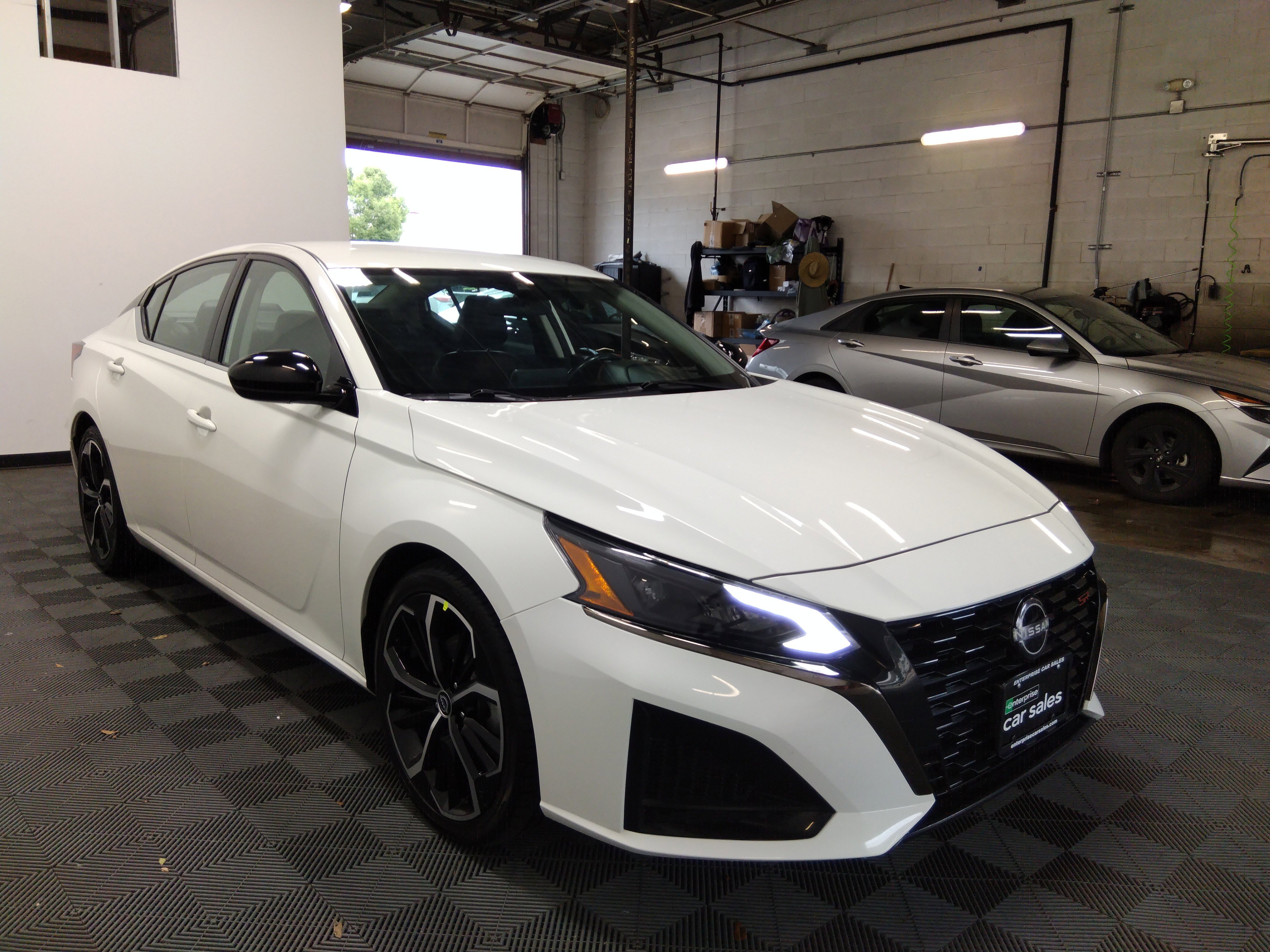 Used 2023 Nissan Altima 2.5 SR Sedan