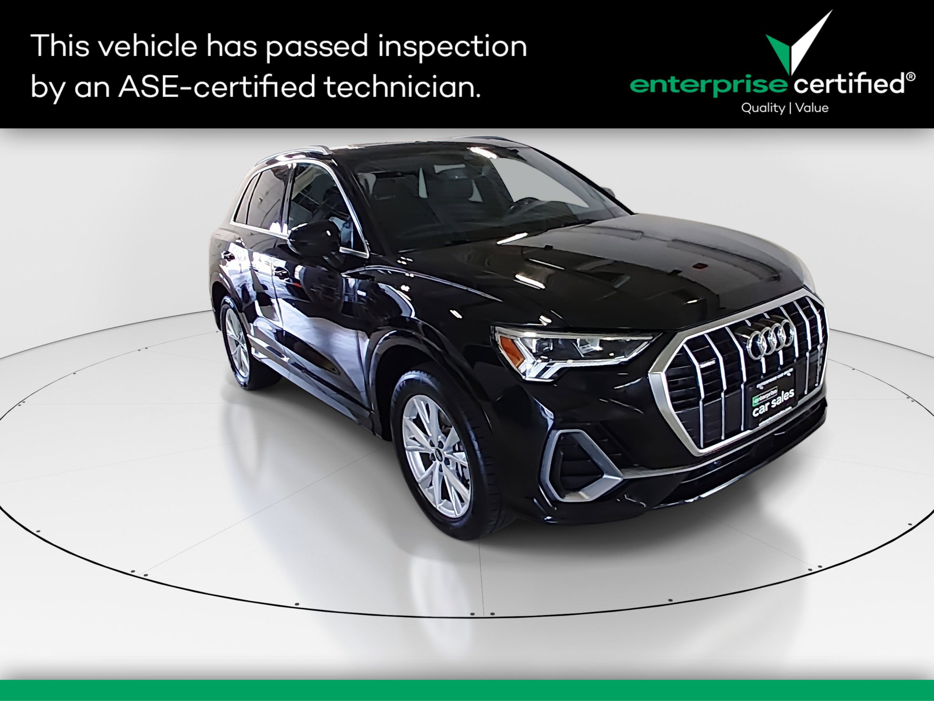 2024 Audi Q3 S Line Premium's photo