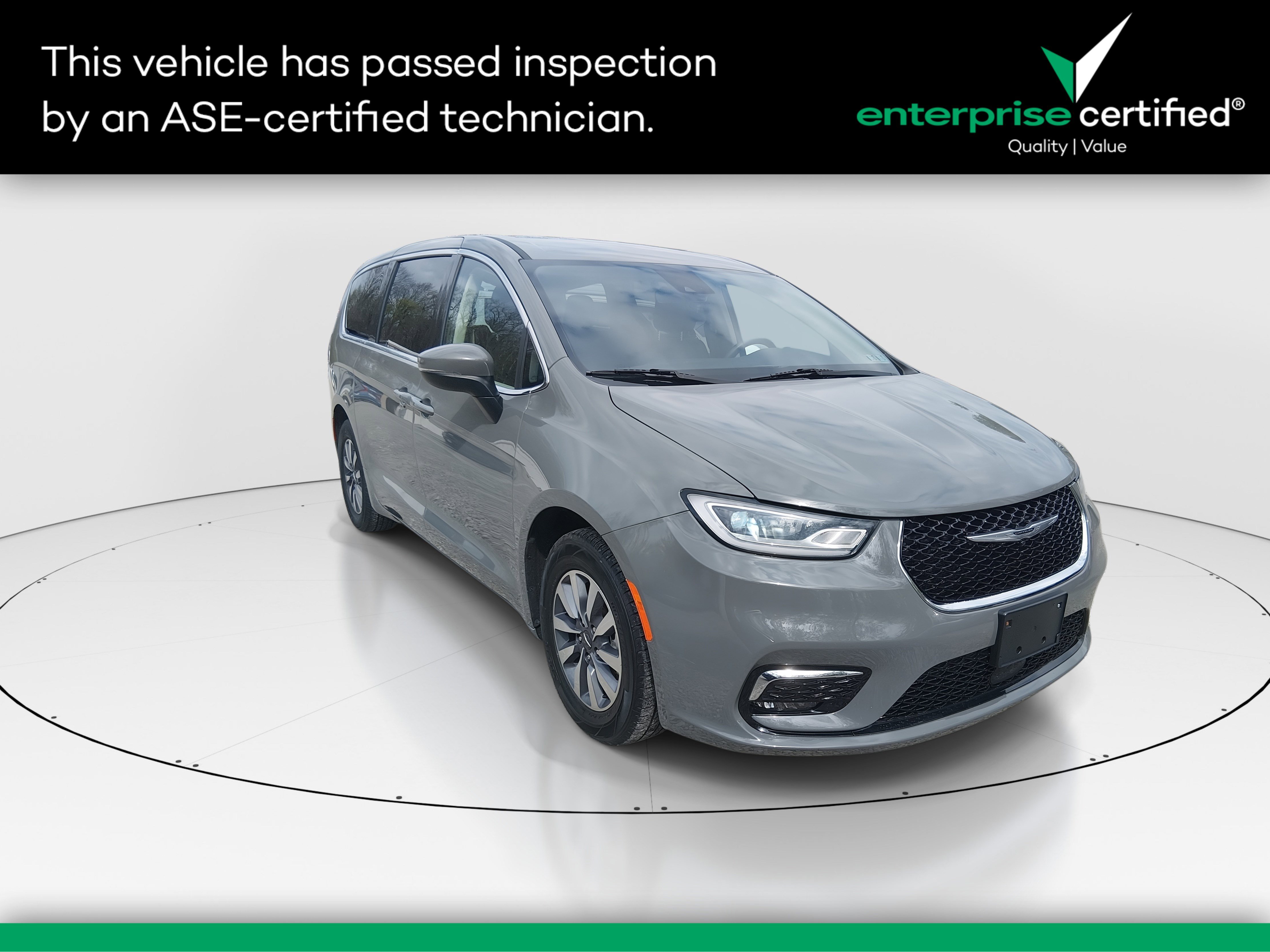 2023 Chrysler Pacifica Hybrid Touring L
