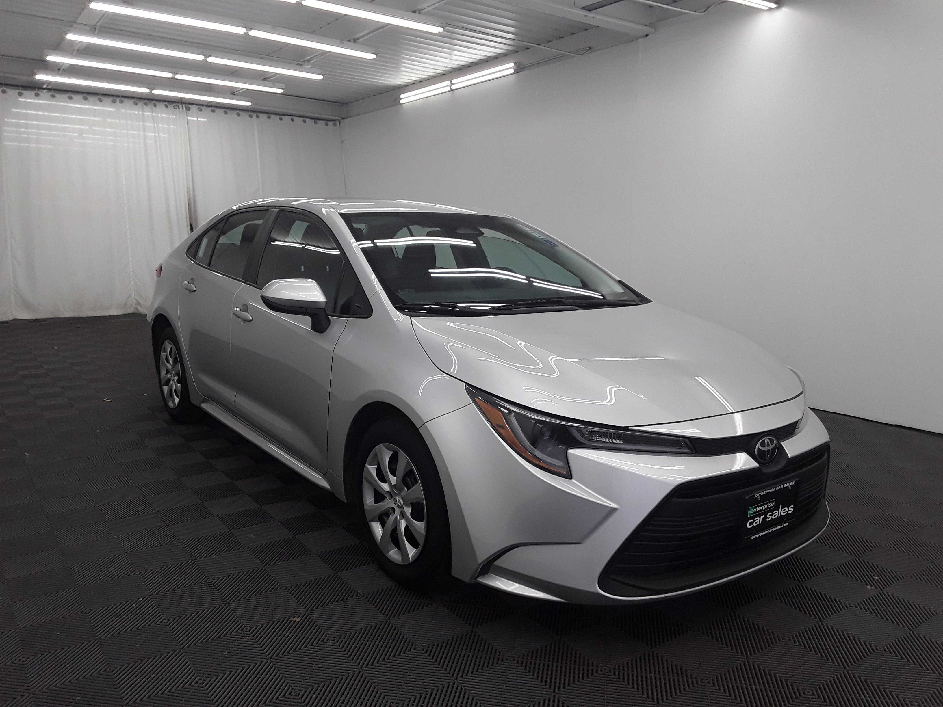 Used 2023 Toyota Corolla LE CVT