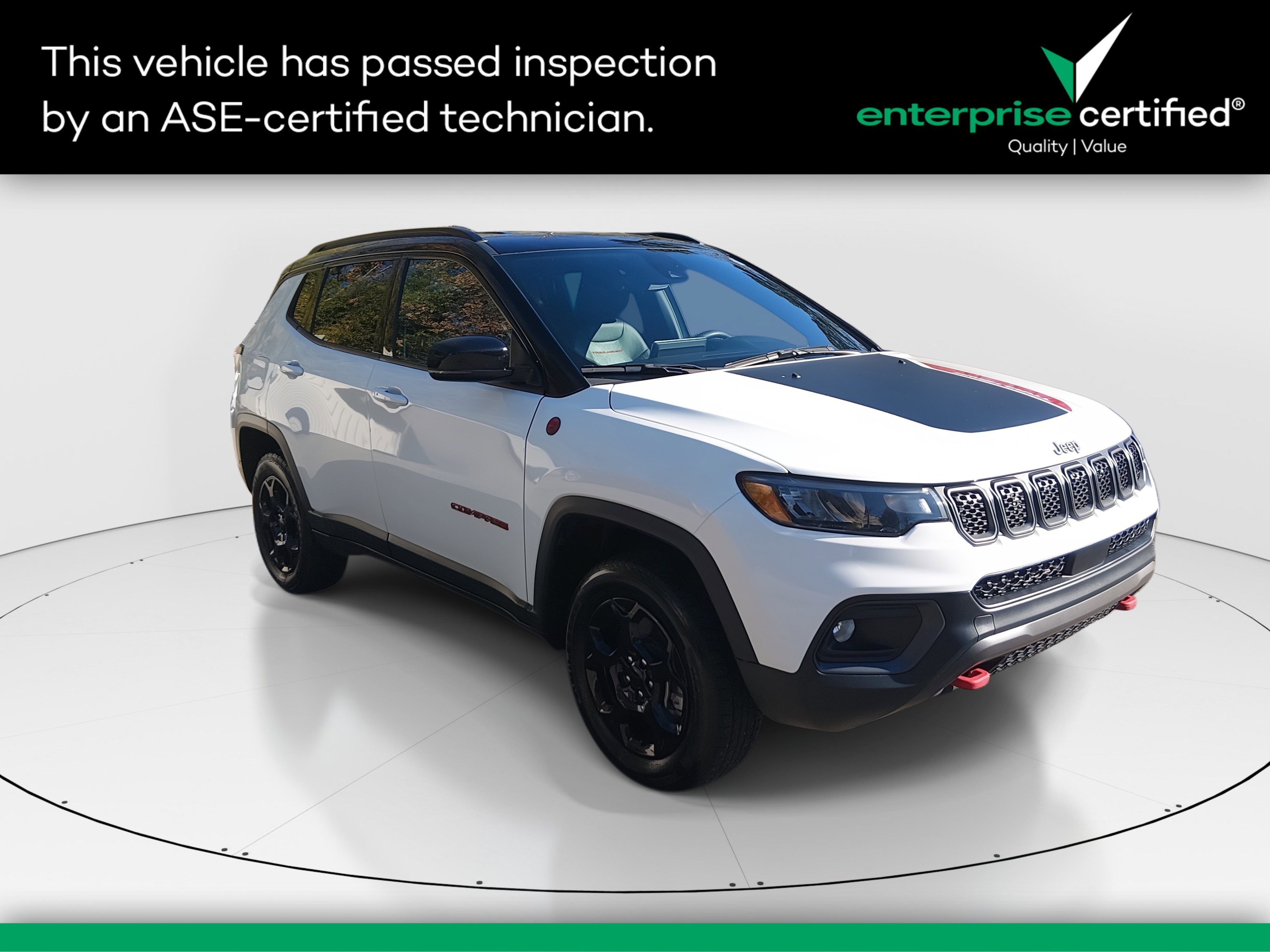 2024 Jeep Compass Trailhawk's photo