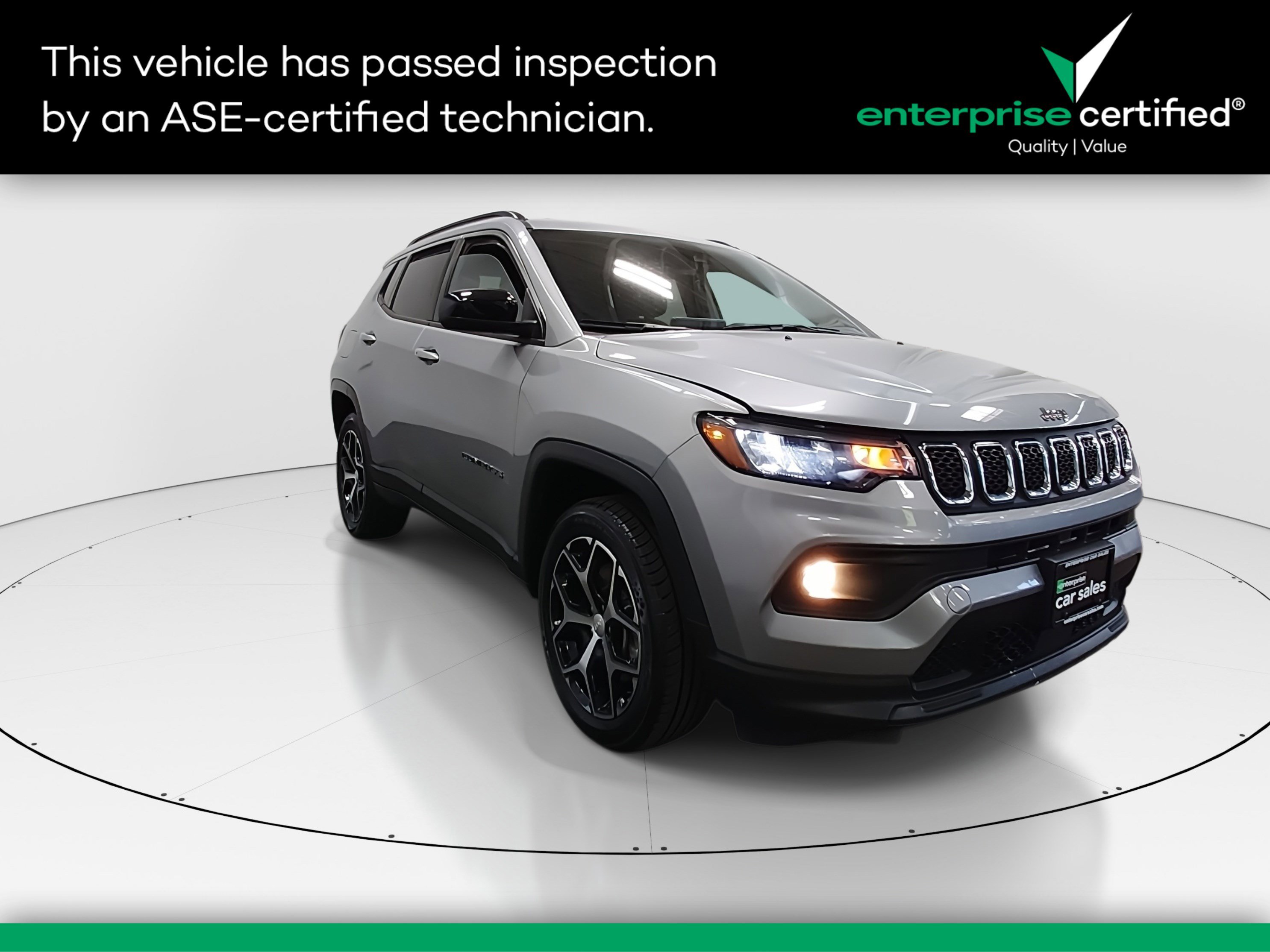 Used 2024 Jeep Compass Latitude 4x4