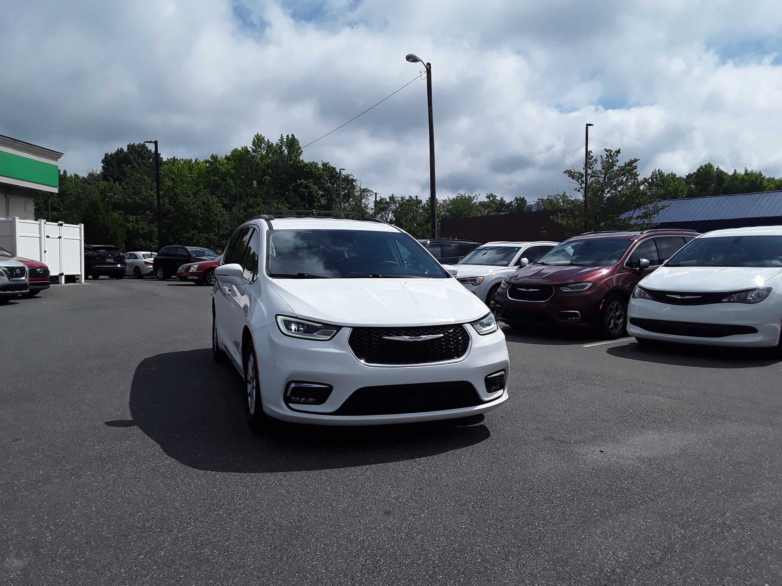 2022 Chrysler Pacifica Touring L FWD