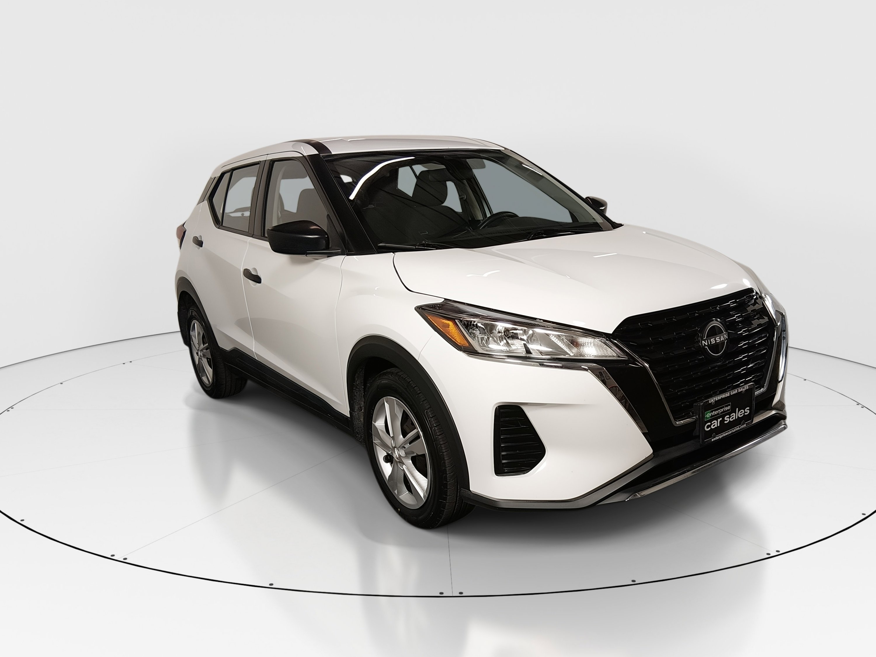 Used 2023 Nissan Kicks S FWD