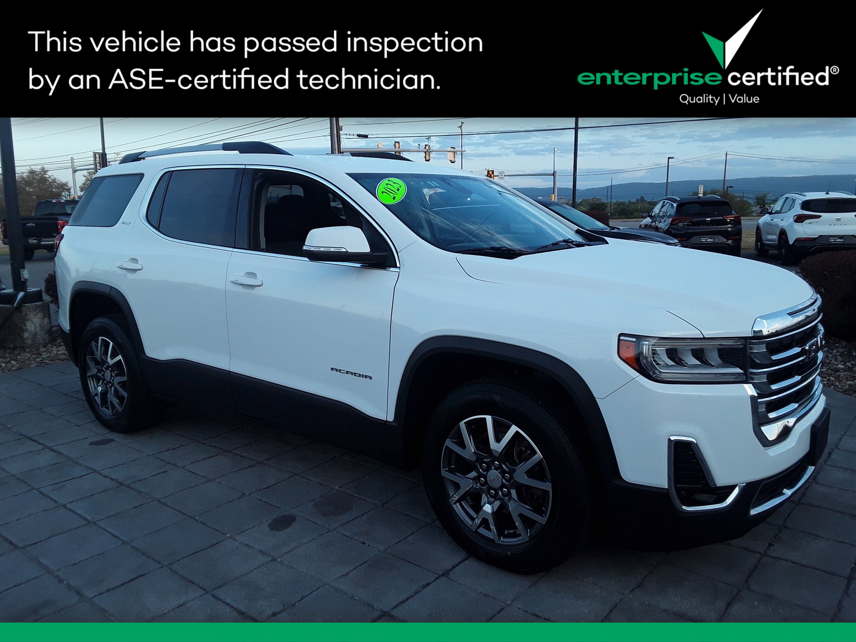 Used 2023 GMC Acadia AWD 4dr SLT