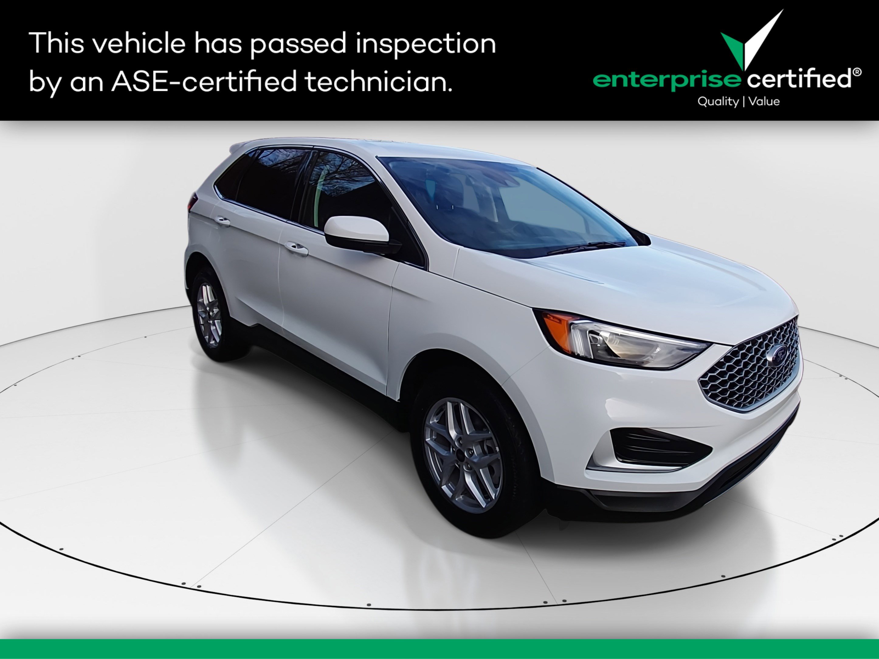 2024 Ford Edge SEL's photo