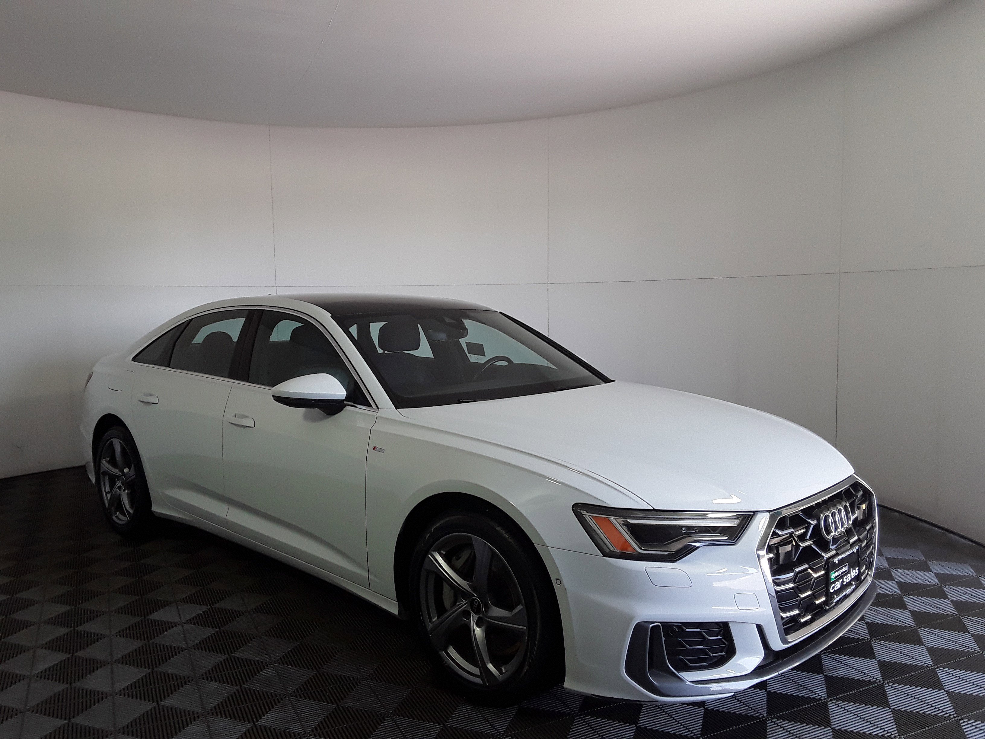 2024 Audi A6 Sedan Premium Plus 55 TFSI quattro