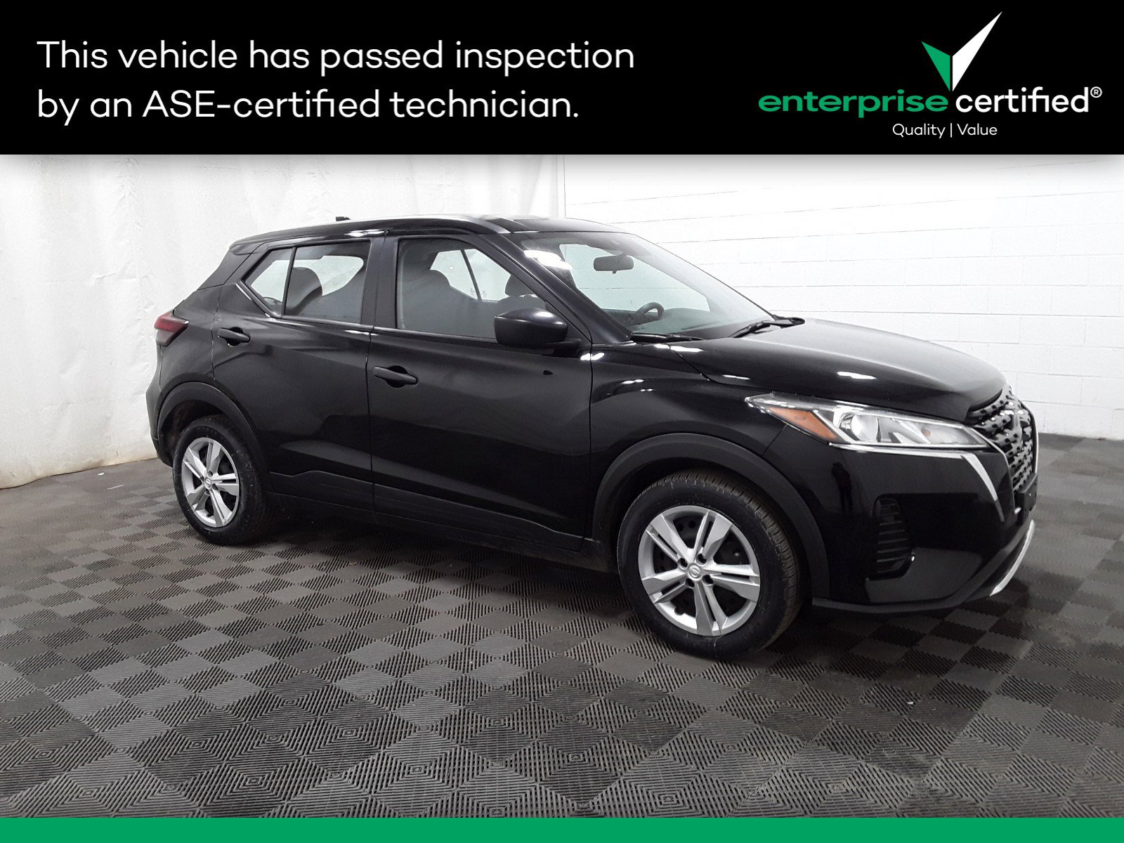 Used 2022 Nissan Kicks S FWD