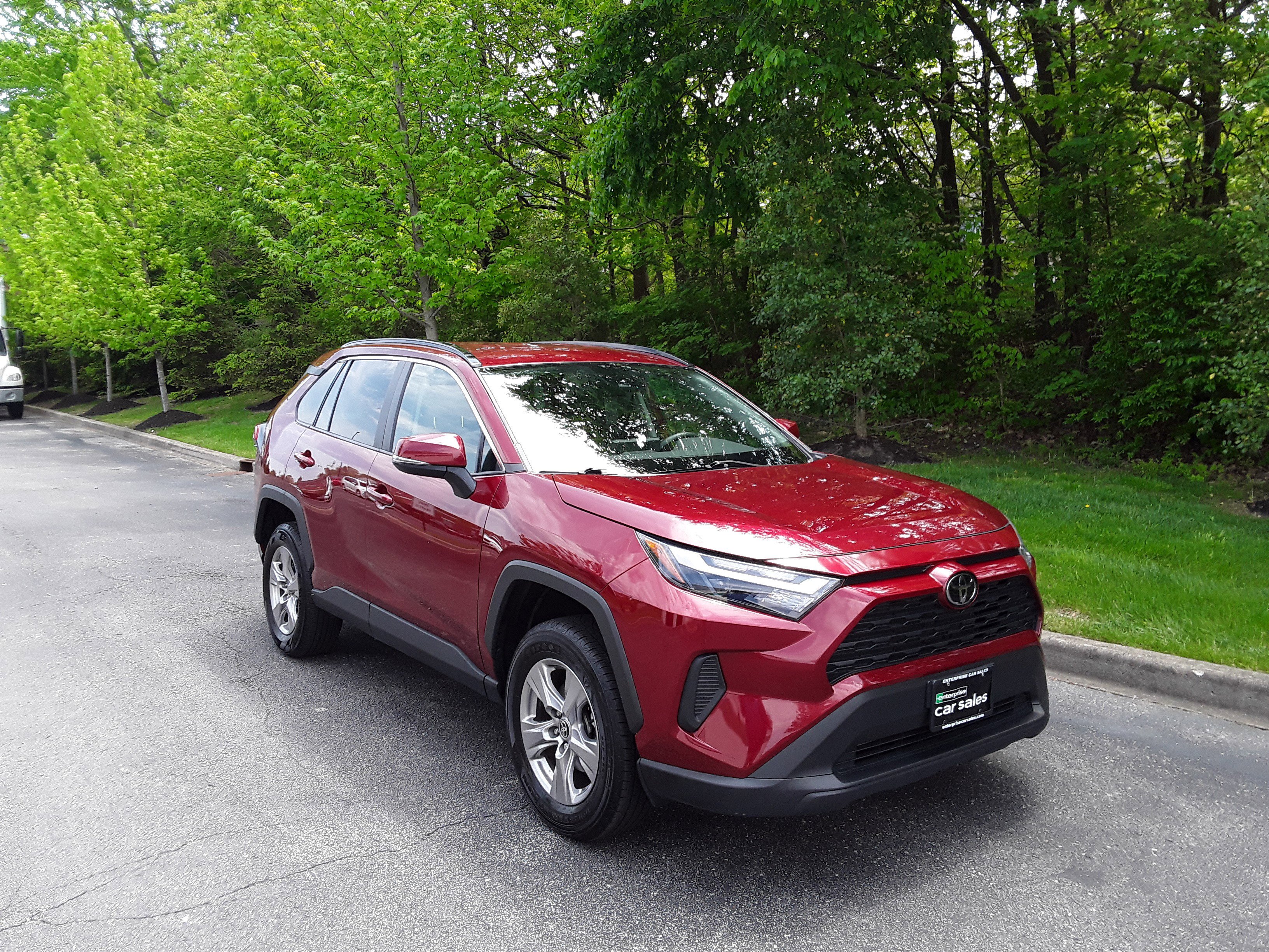 2023 Toyota RAV4 XLE FWD