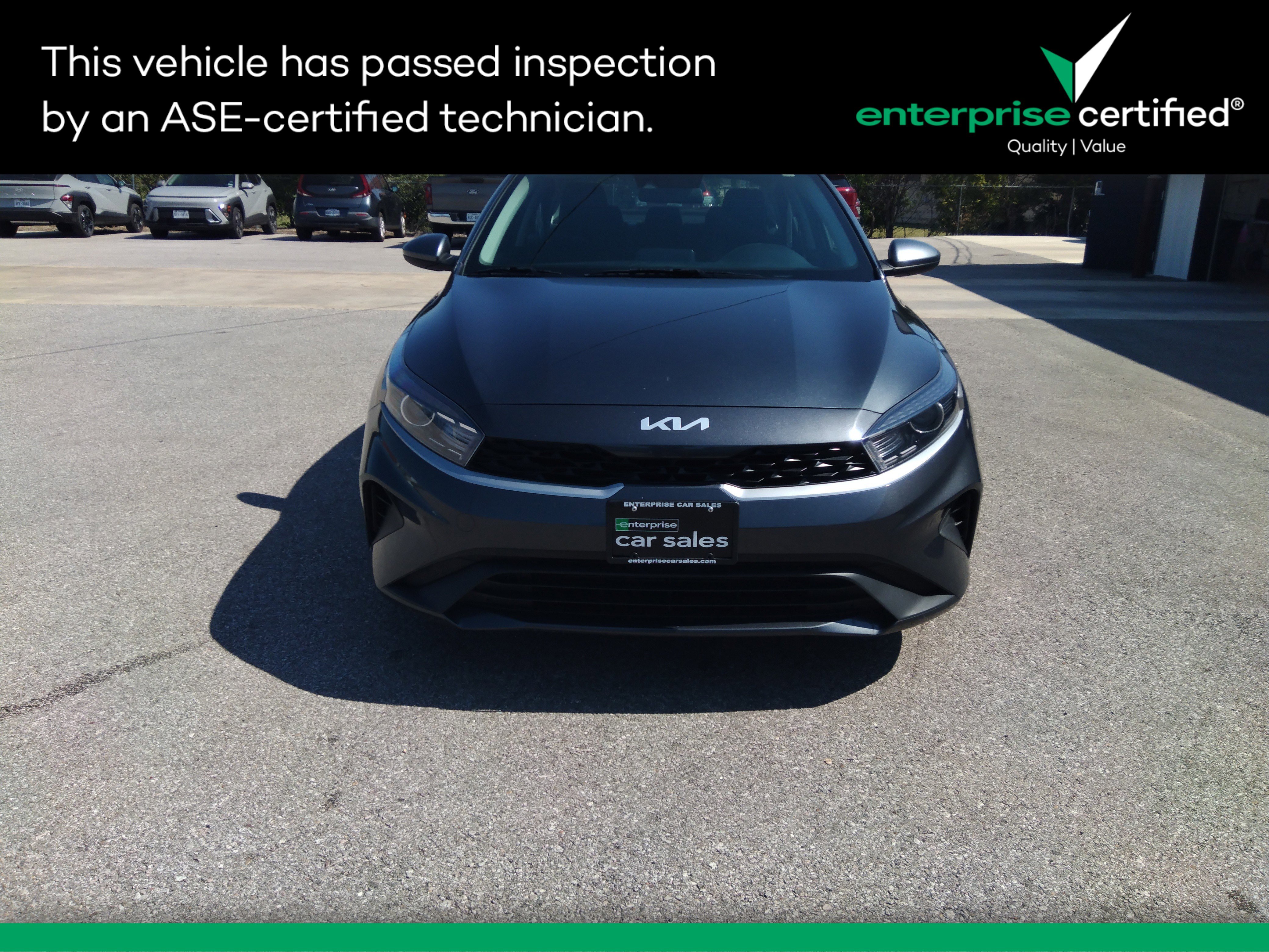 Used 2023 Kia Forte LXS IVT