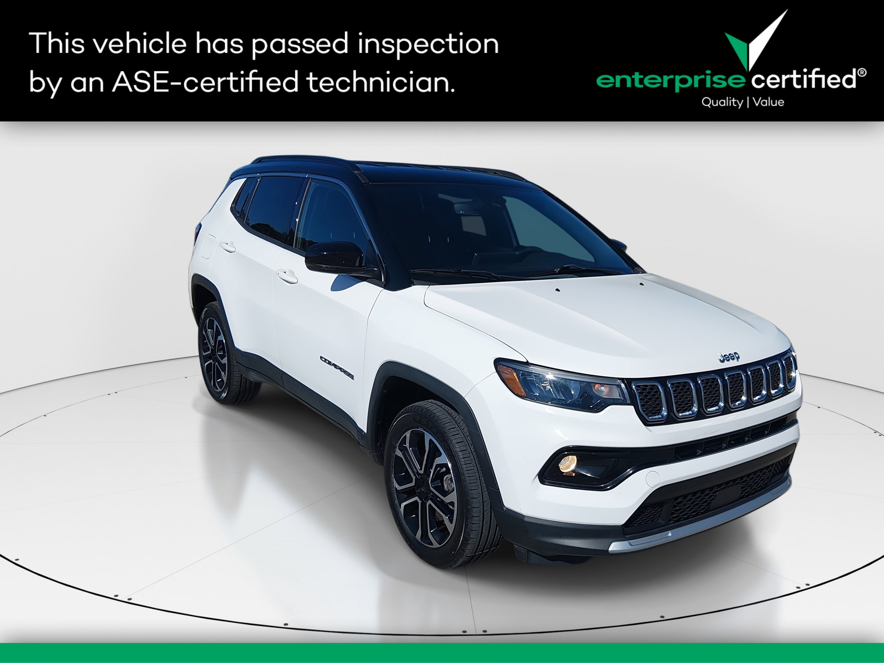 2023 Jeep Compass Limited's photo