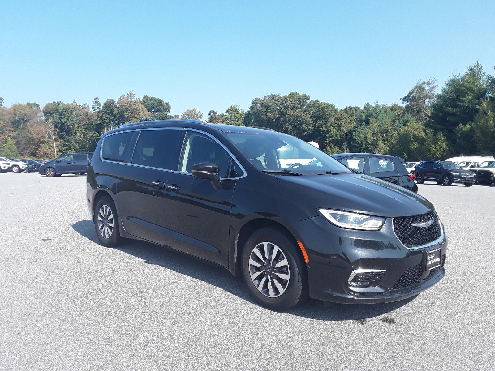 2021 Chrysler Pacifica Hybrid Touring L FWD