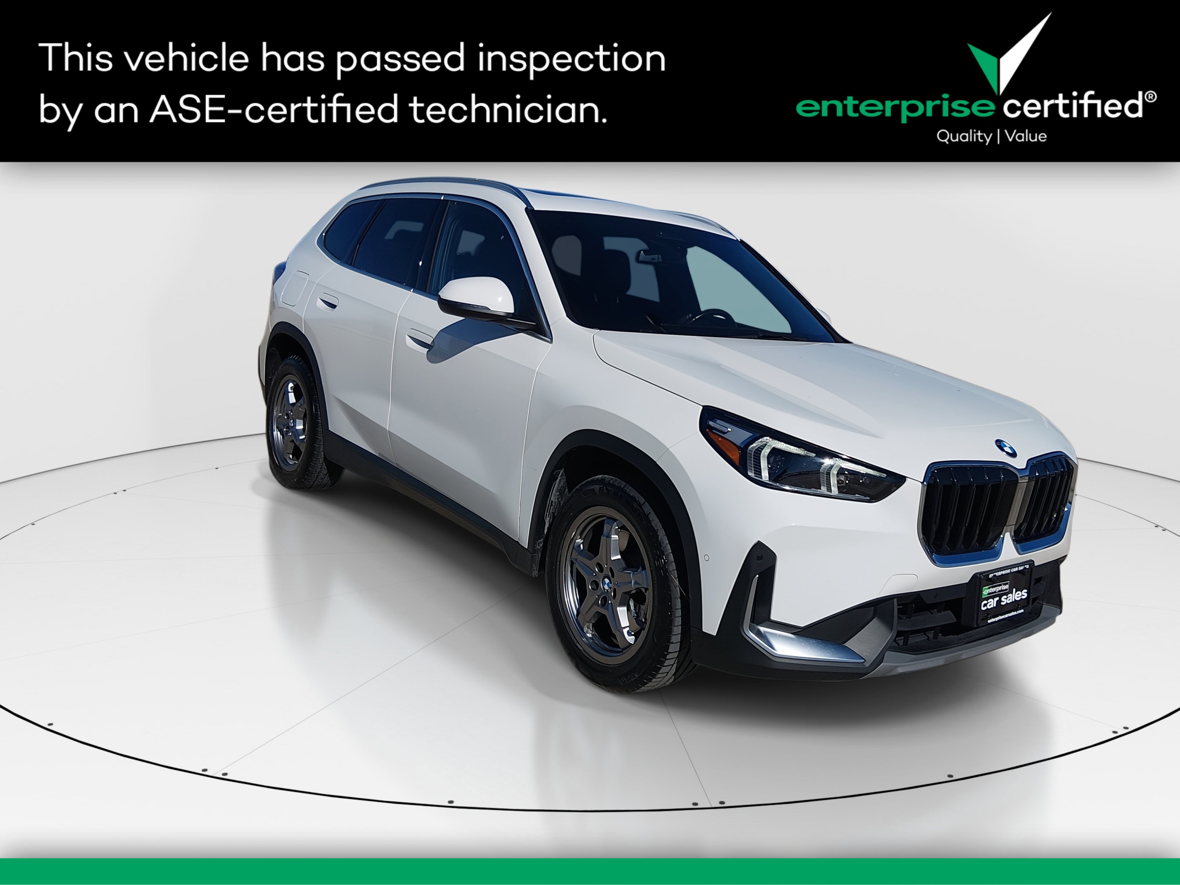 2023 BMW X1 28i's photo