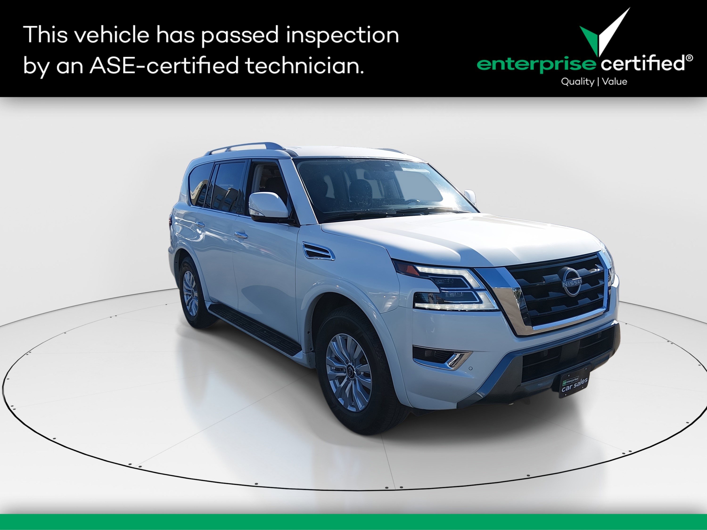 2024 Nissan Armada SV's photo