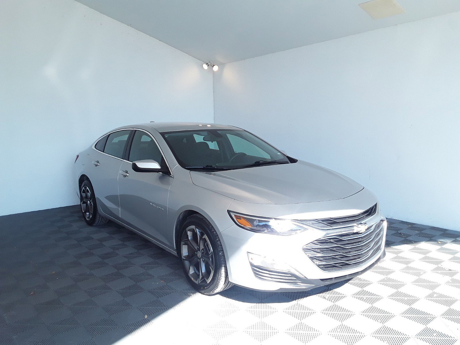 2022 Chevrolet Malibu 4dr Sdn LT