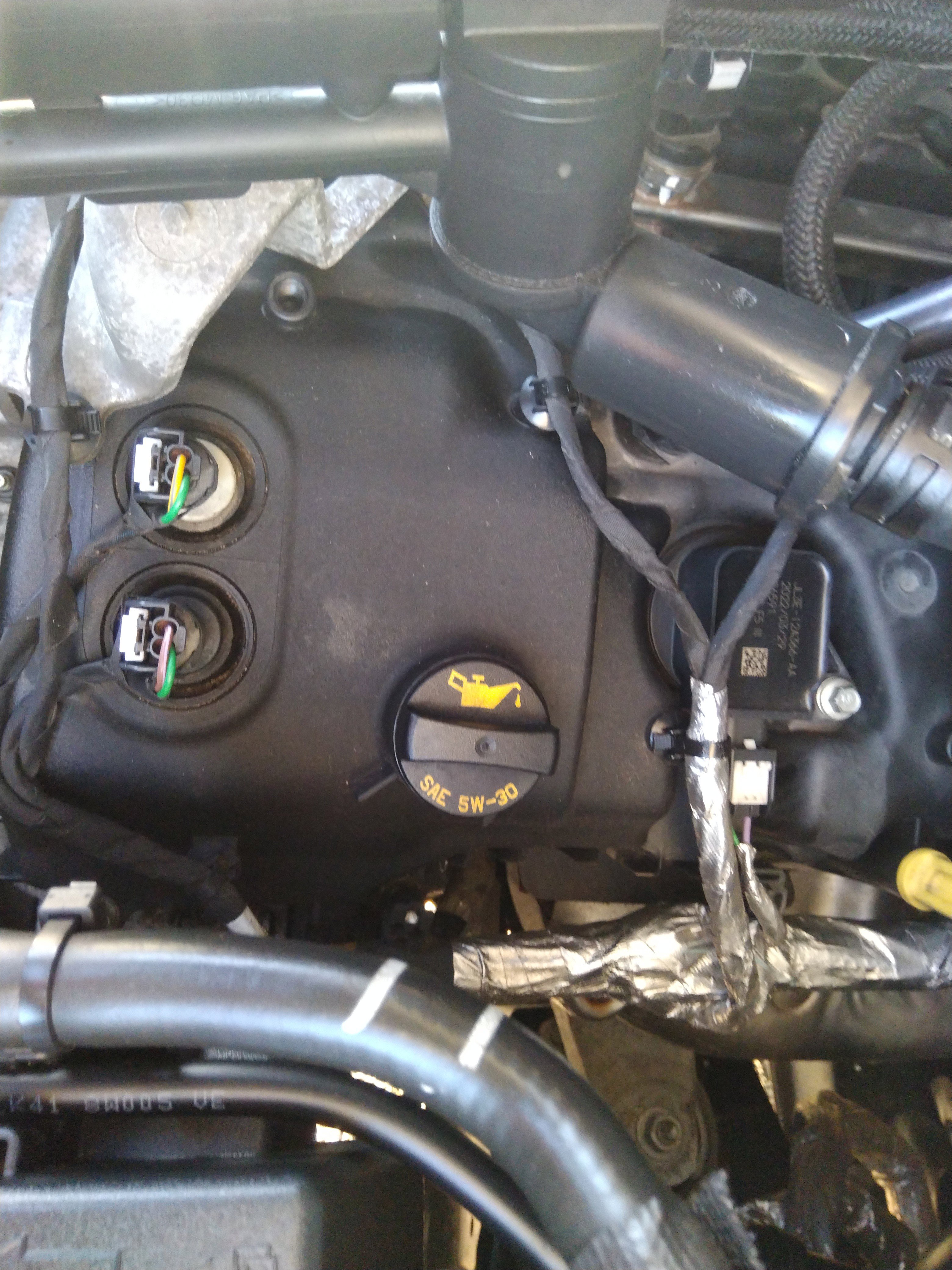 Image of Used 2022 Ford Transit Passenger Wagon T-350 148" Med Roof XLT RWD