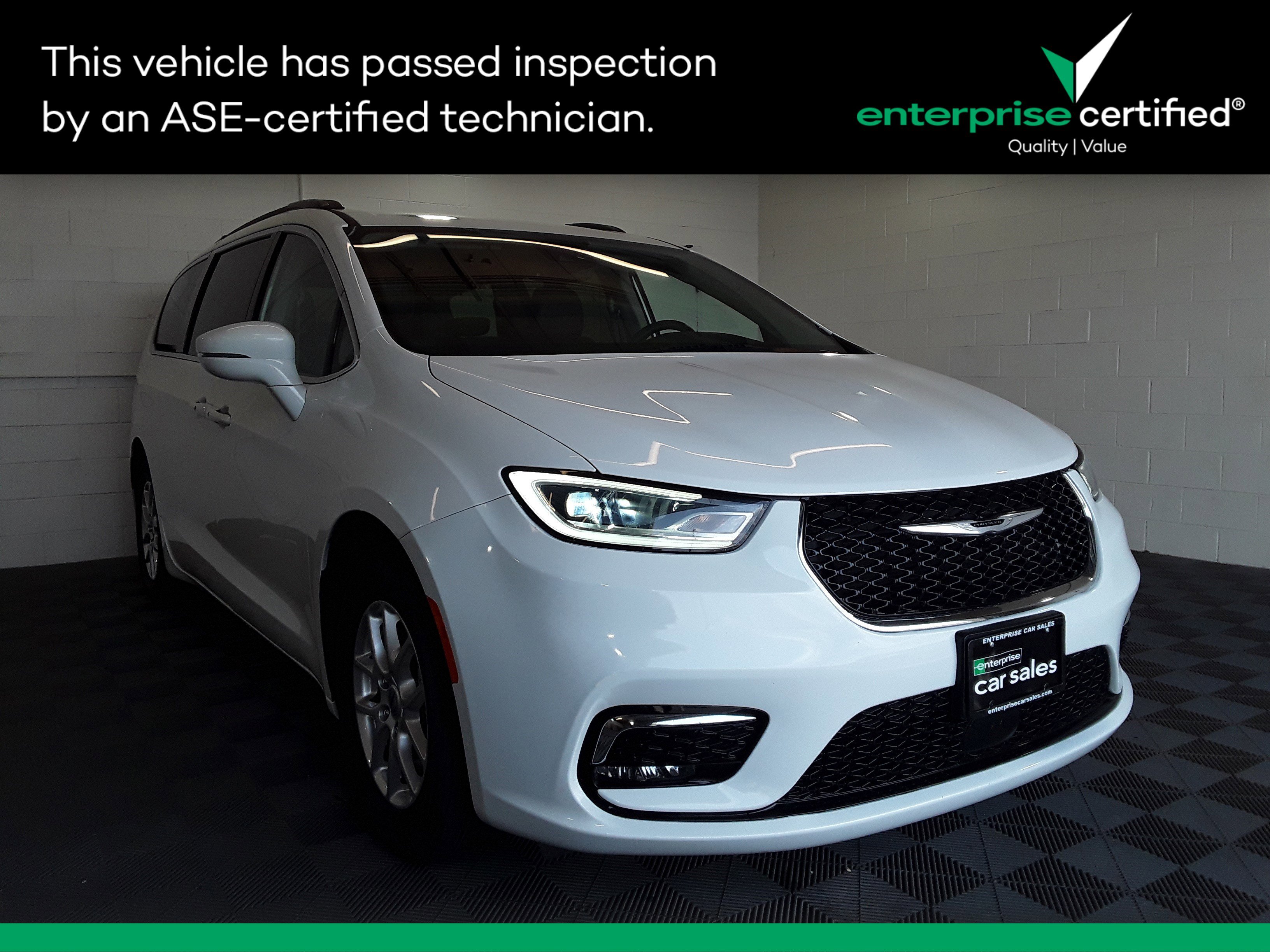 Used 2022 Chrysler Pacifica Touring L FWD