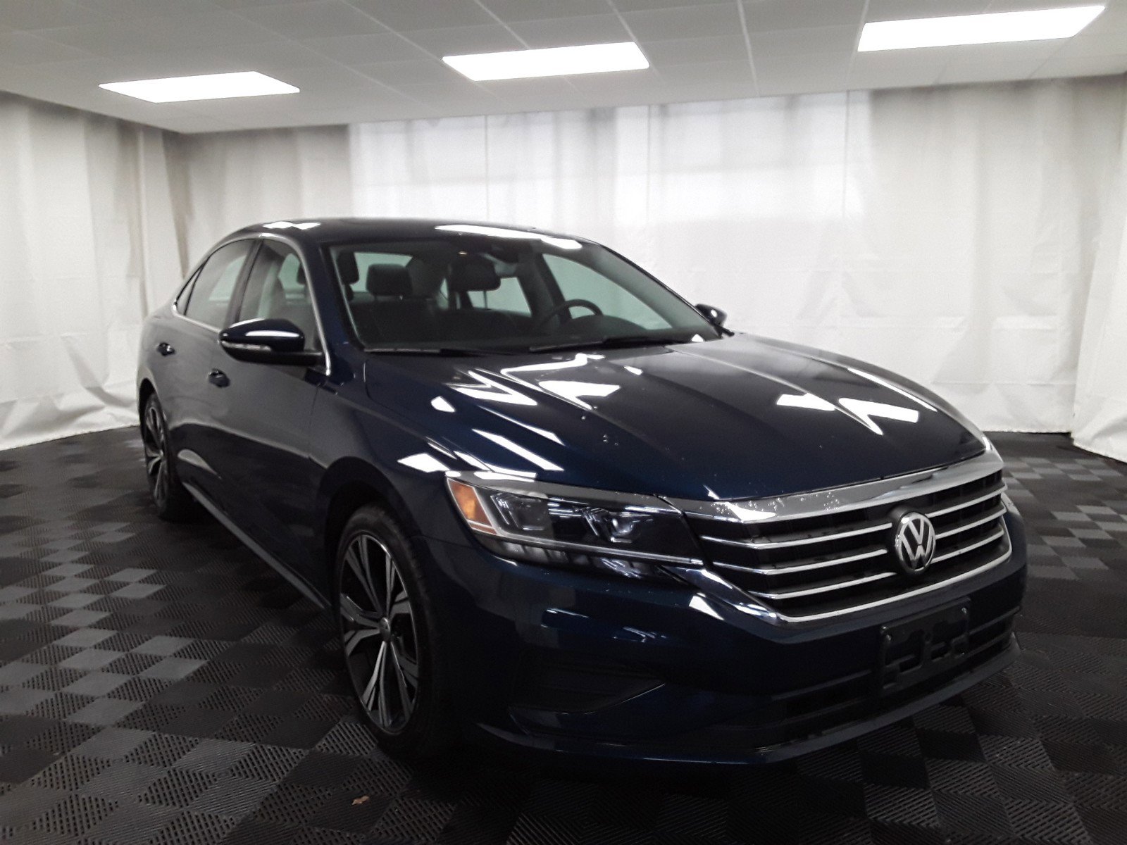 2021 Volkswagen Passat 2.0T SE Auto