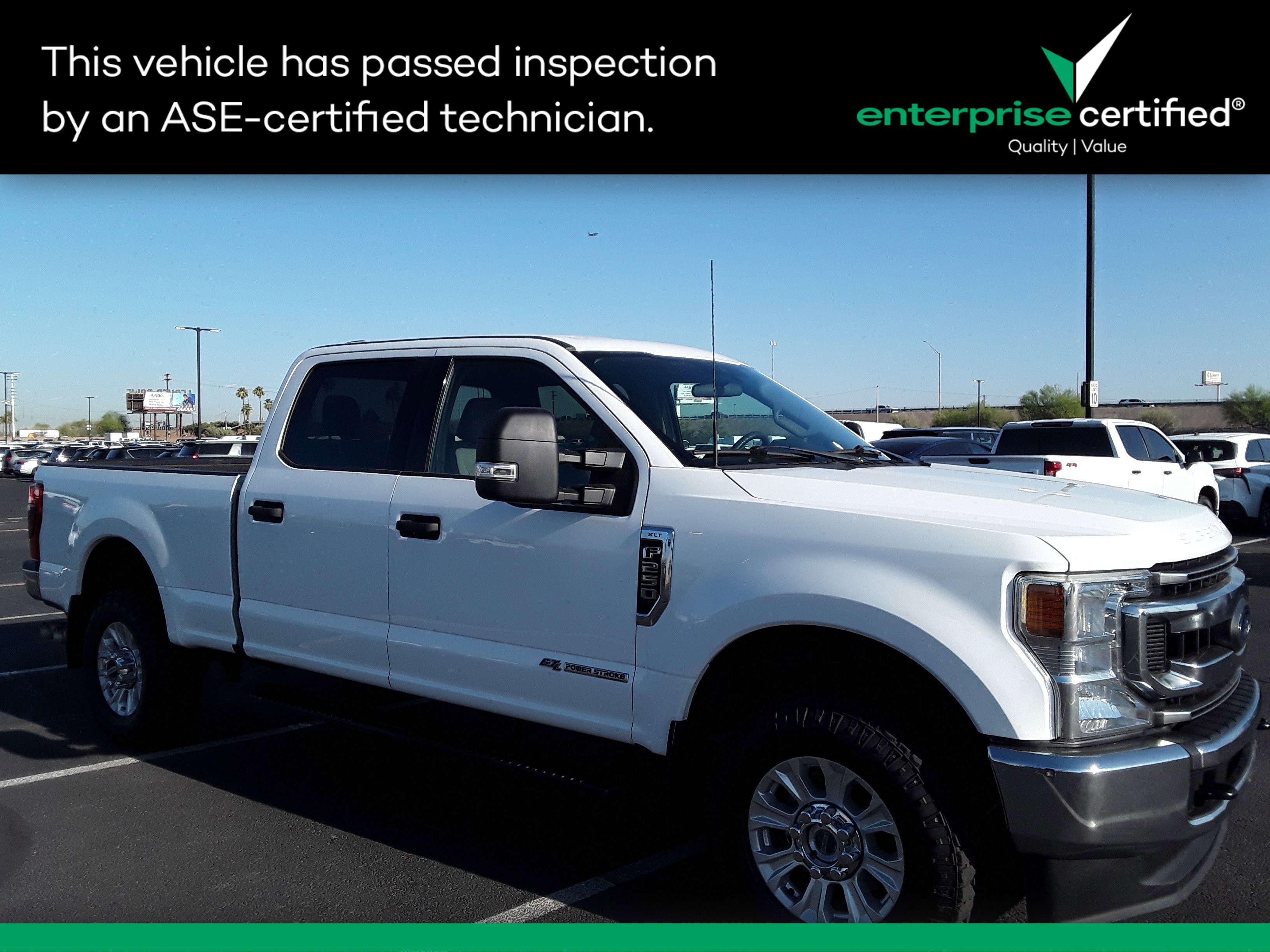 2022 Ford Super Duty F-250 SRW XLT 4WD Crew Cab 6.75' Box