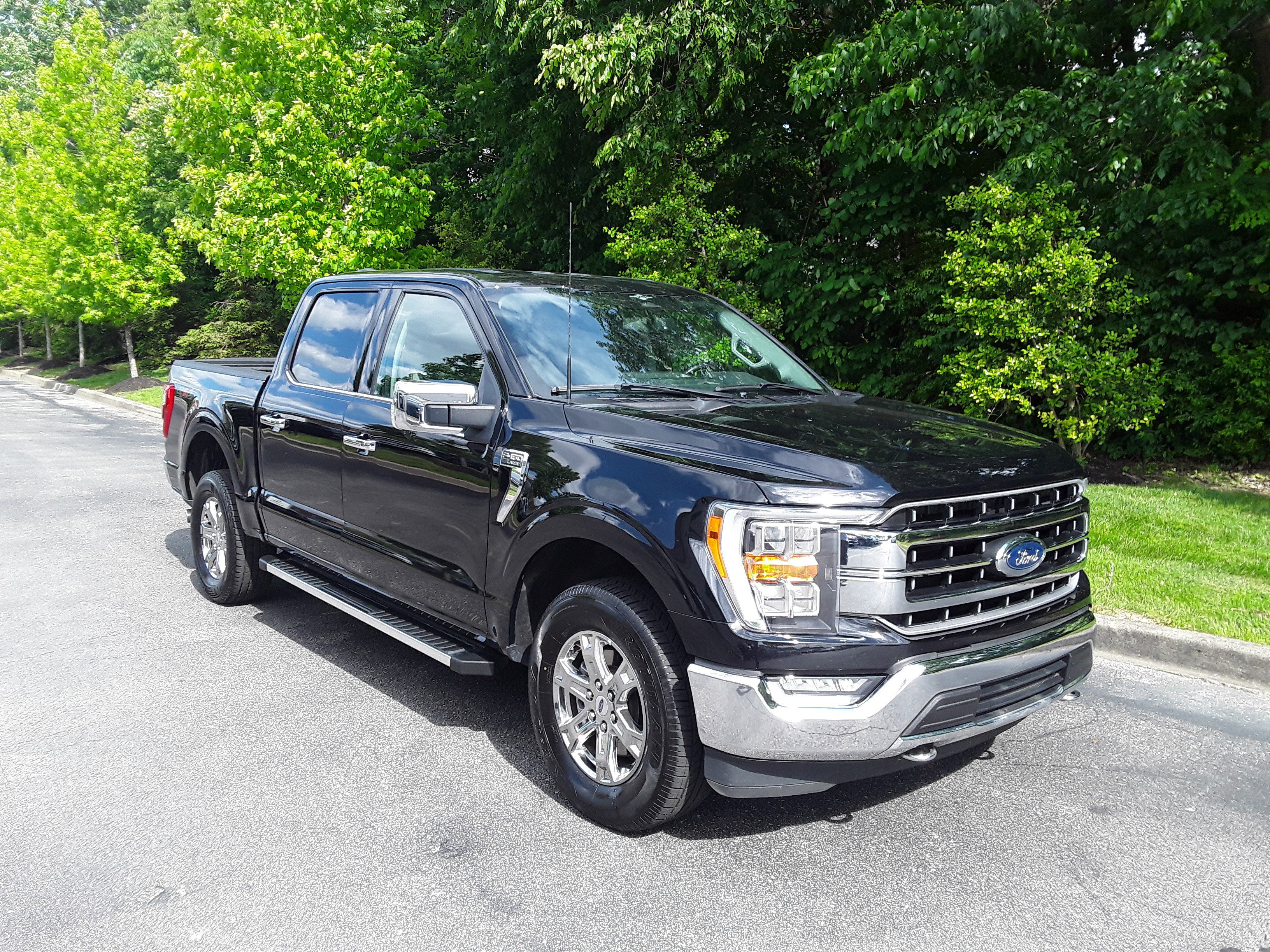 2023 Ford F-150 LARIAT 4WD SuperCrew 5.5' Box