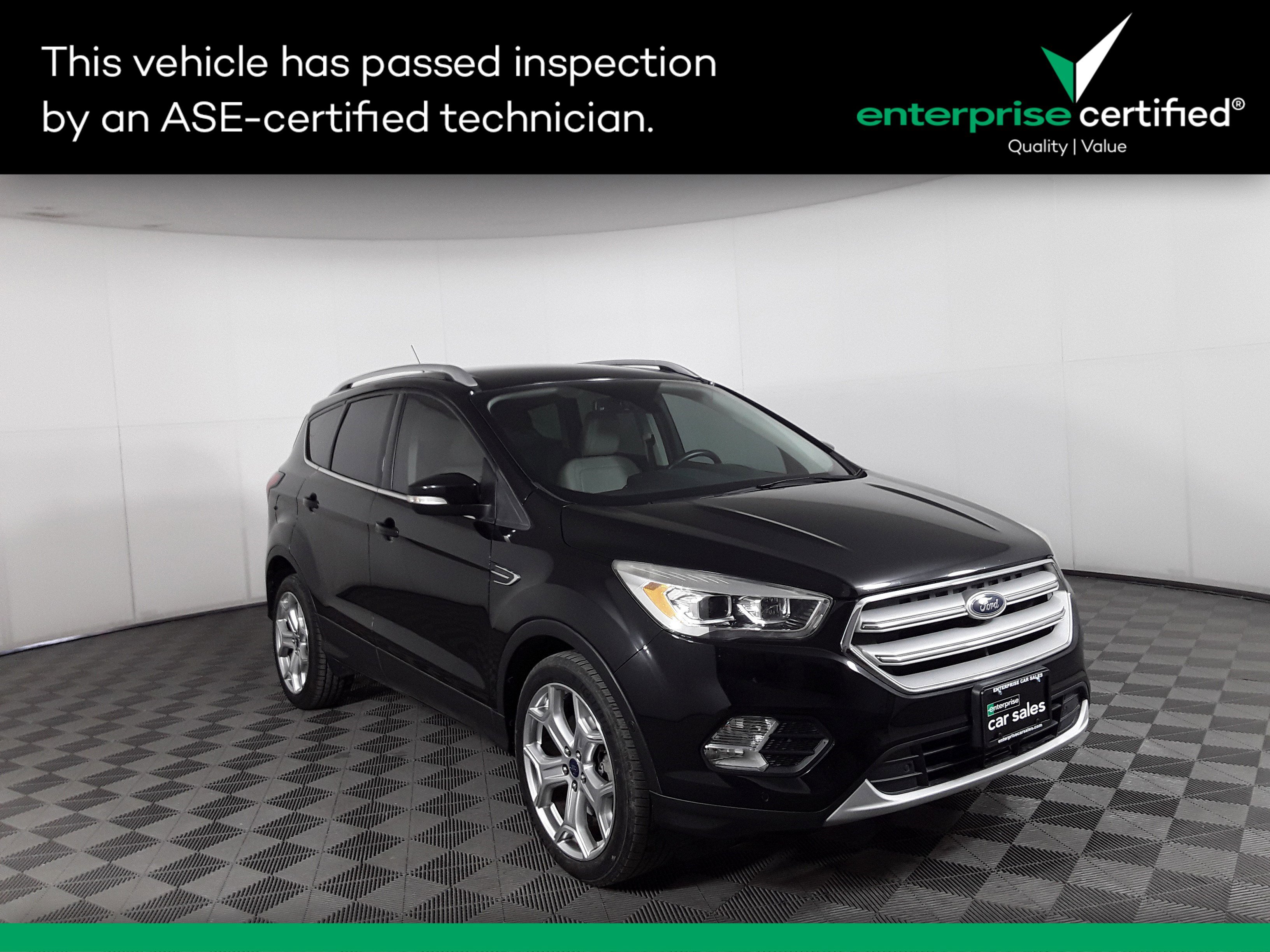 Used 2019 Ford Escape Titanium FWD