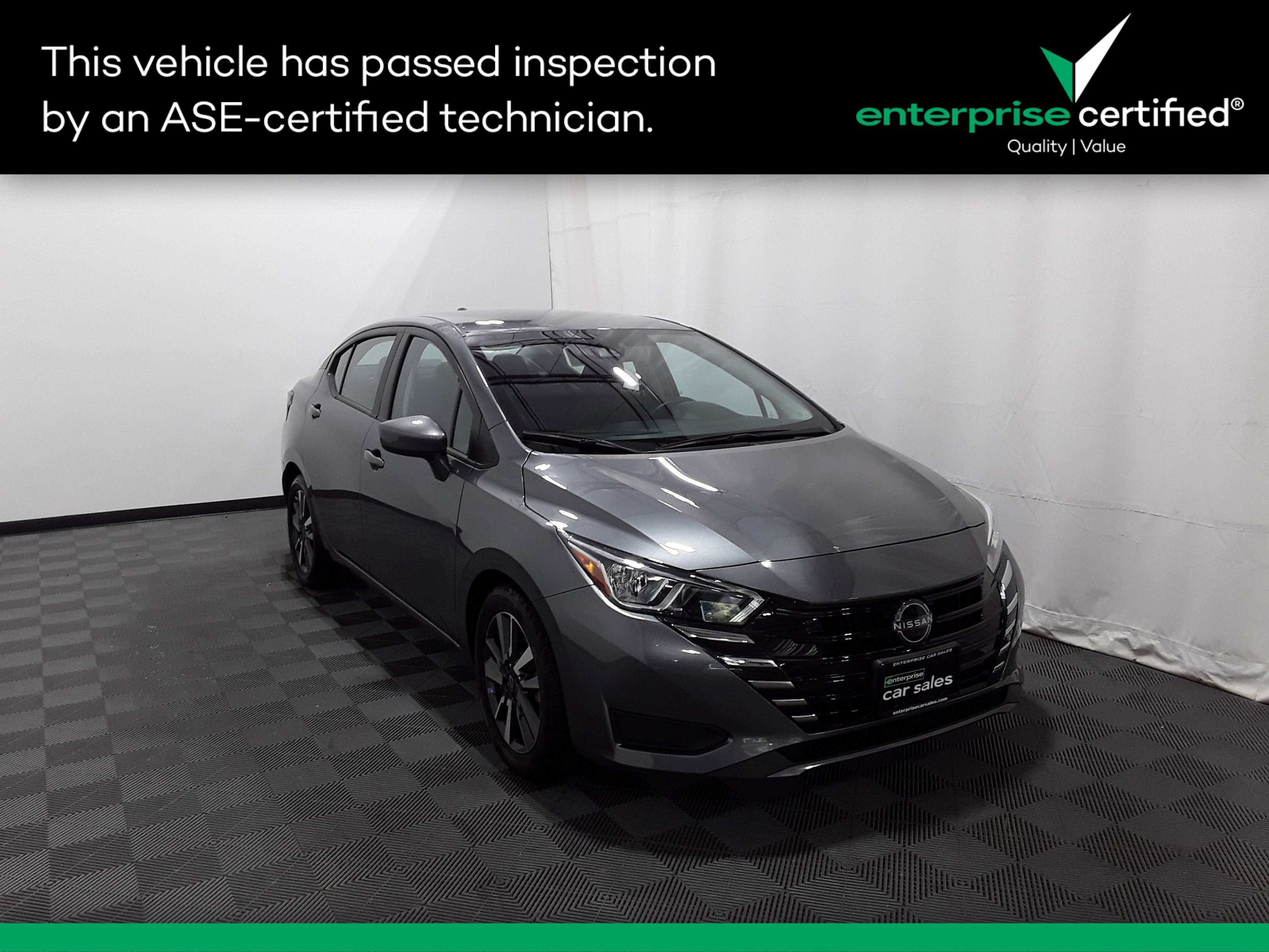 Used 2023 Nissan Versa SV CVT