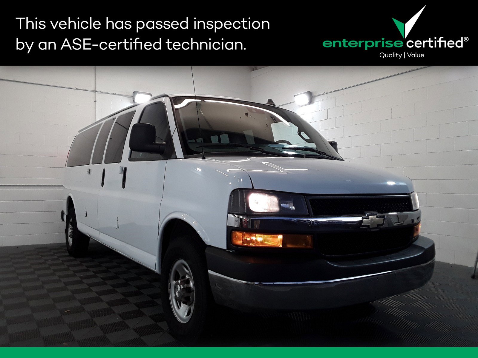 2019 Chevrolet Express Passenger RWD 3500 155