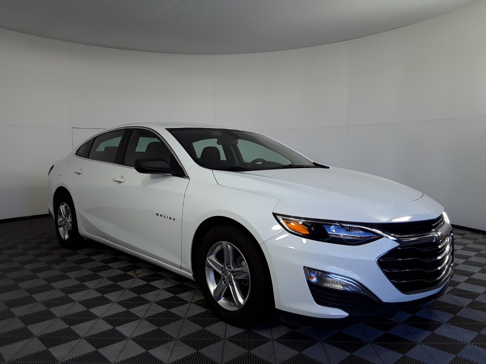 2022 Chevrolet Malibu 4dr Sdn LS w/1LS