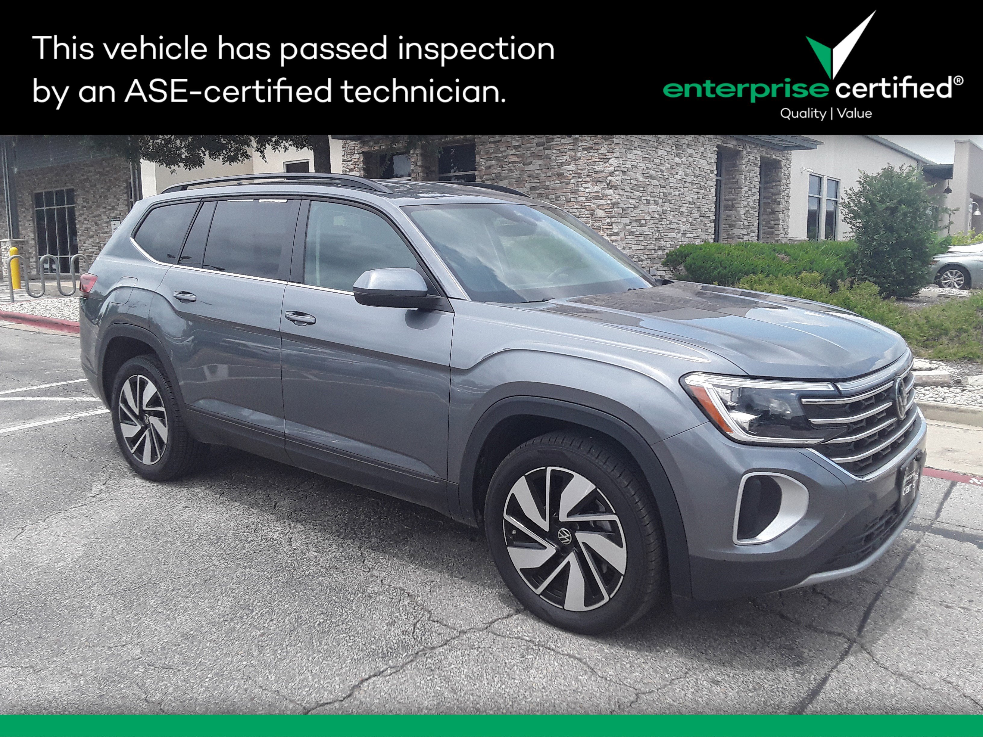 2024 Volkswagen Atlas 2.0T SE w/Technology FWD