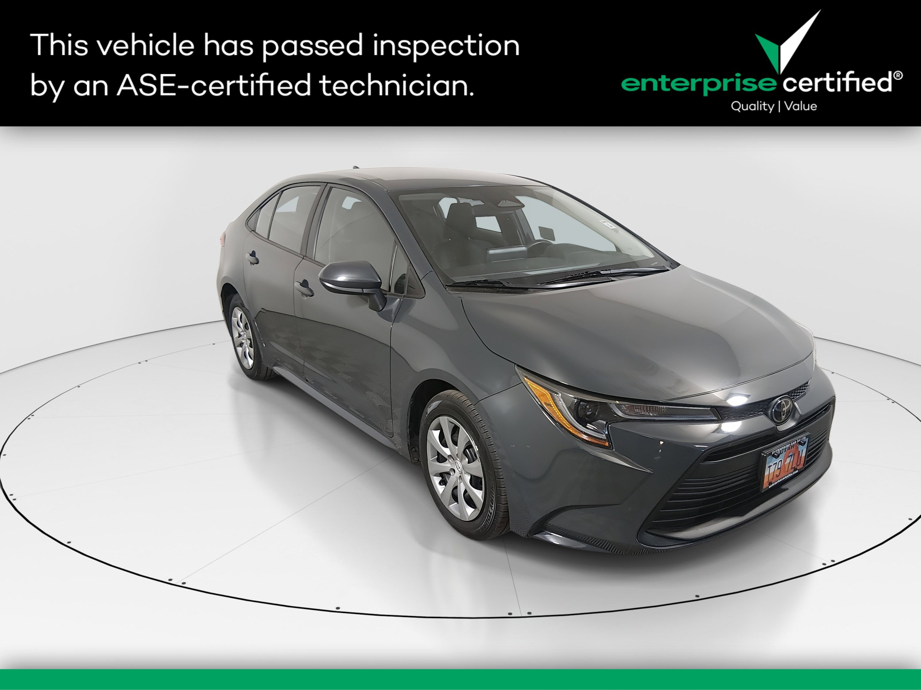 2023 Toyota Corolla LE's photo