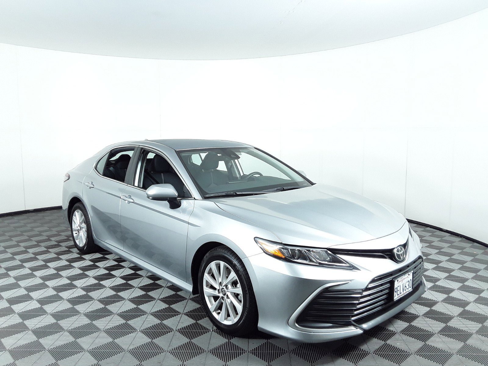 2022 Toyota Camry LE Auto