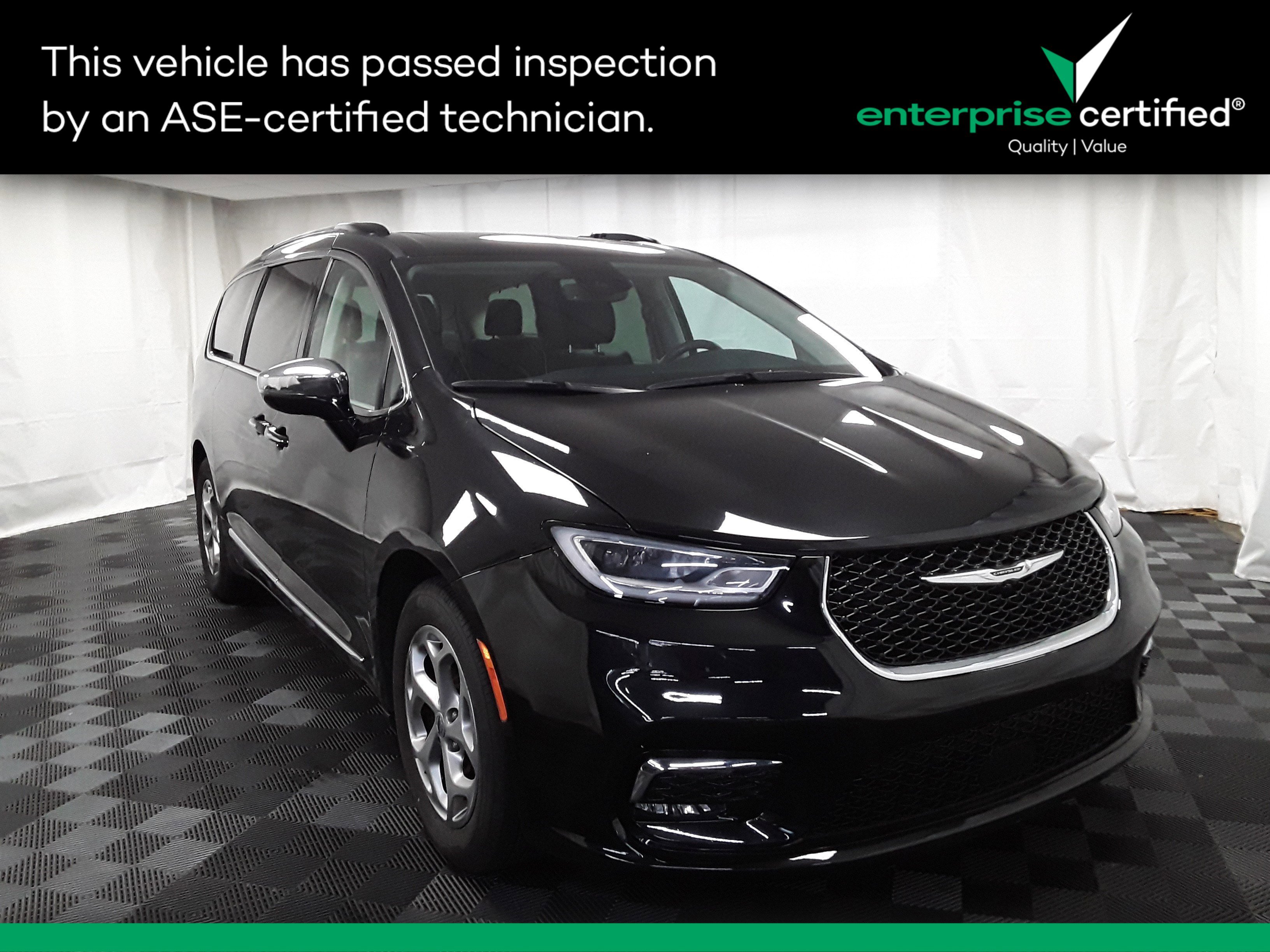 2023 Chrysler Pacifica Limited FWD