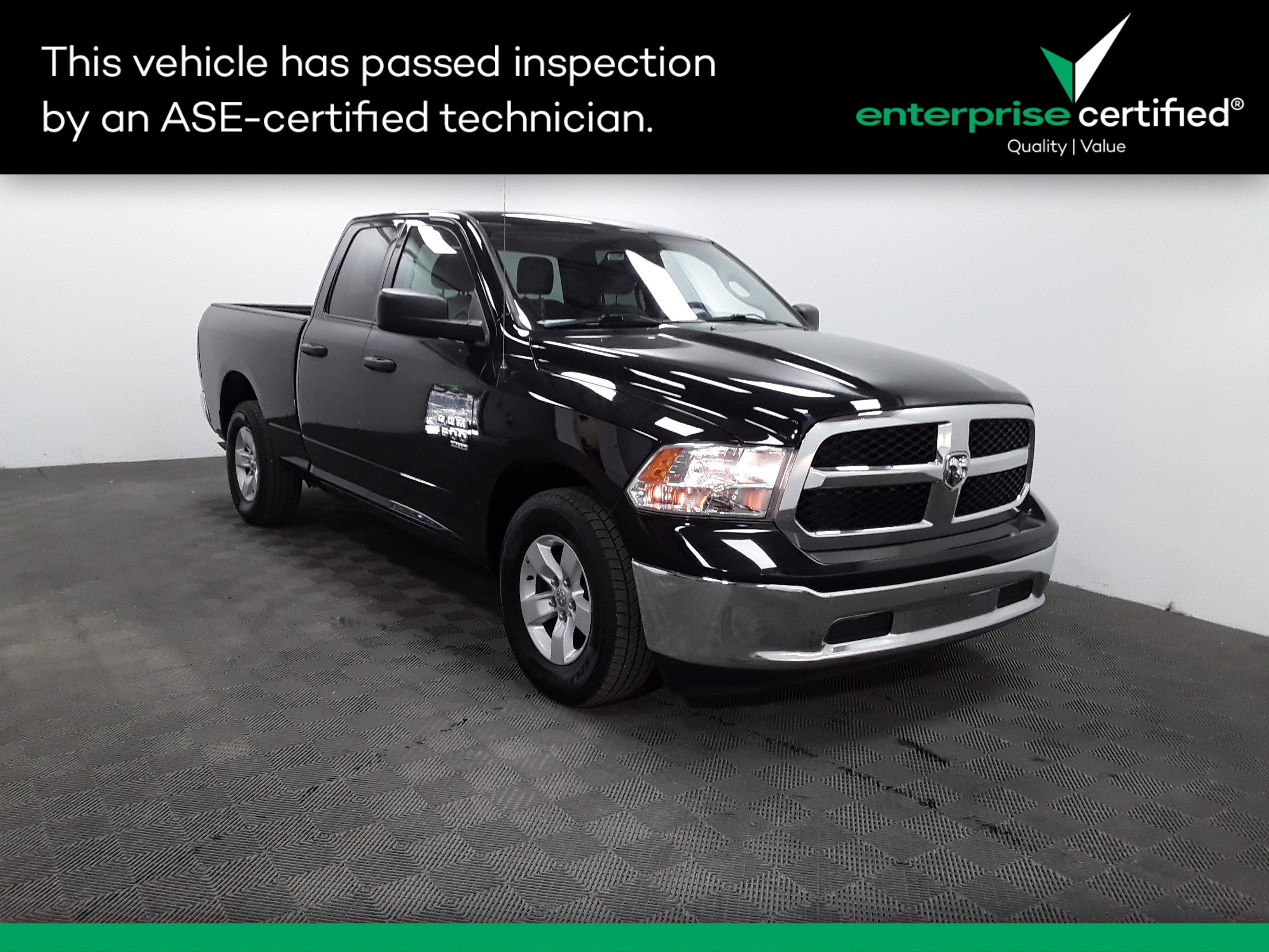 2024 RAM Ram 1500 Classic SLT's photo